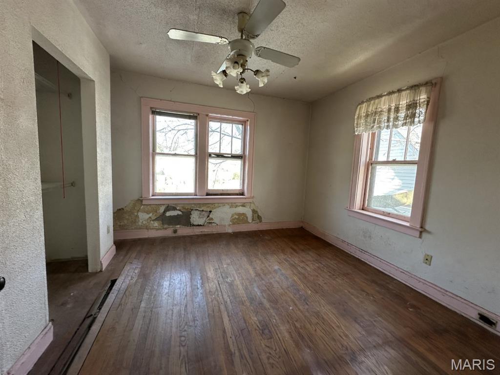 Bartmer Ave, Saint Louis, MO 63130