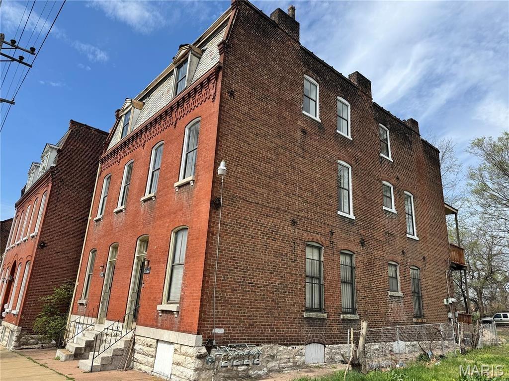 Mallinckrodt St, Saint Louis, MO 63107