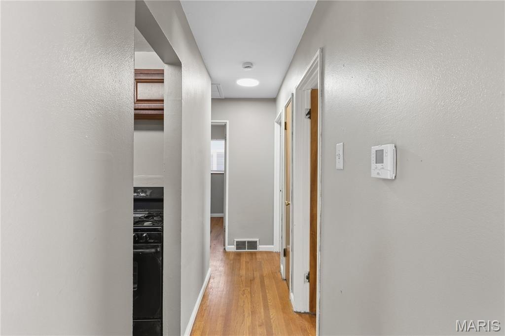 Crowder Dr, Florissant, MO 63031