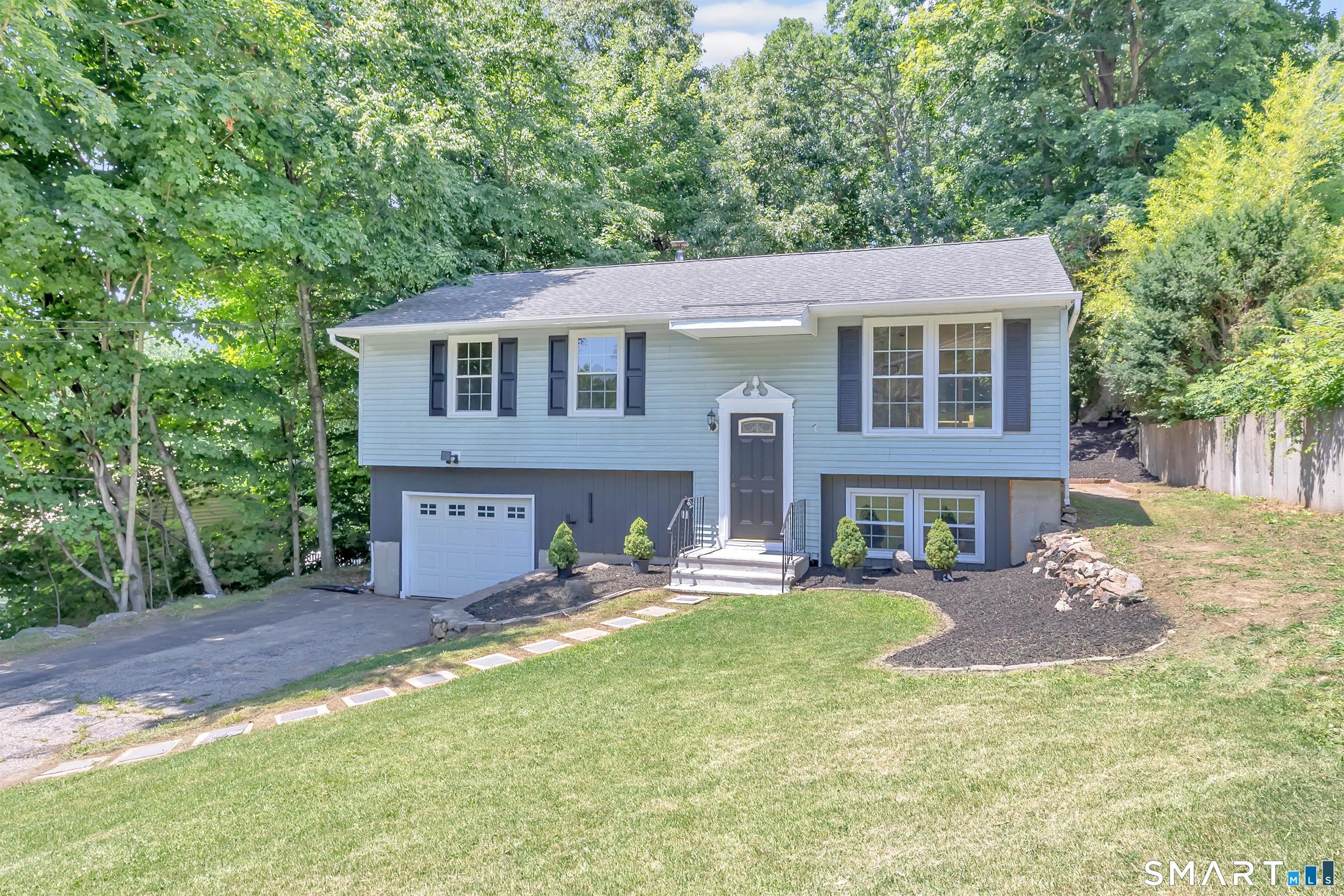 Osborn Rd, Naugatuck, CT 06770