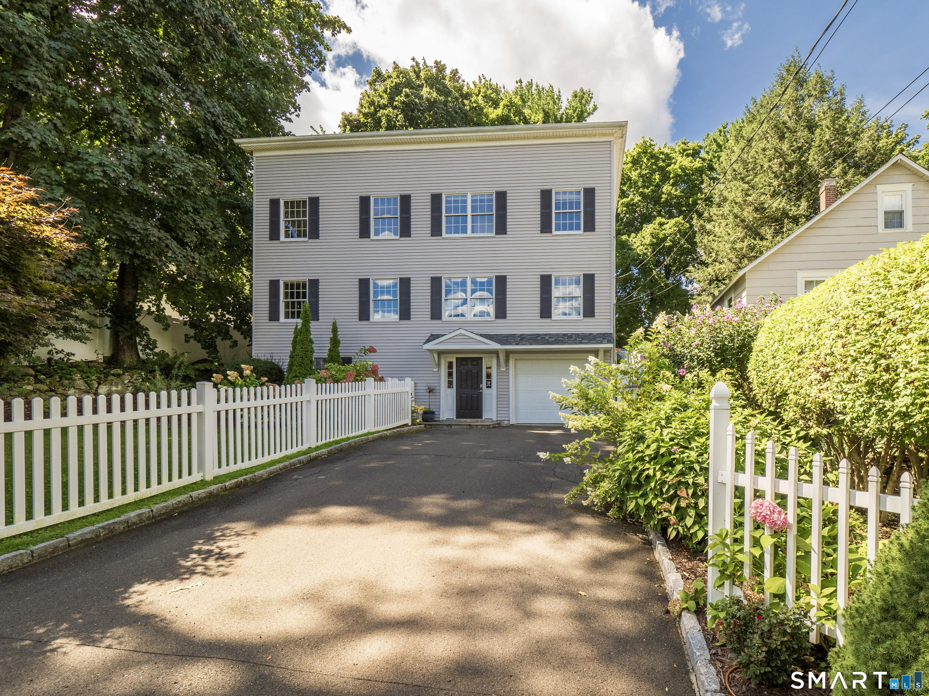 Abbott Ave, Ridgefield, CT 06877