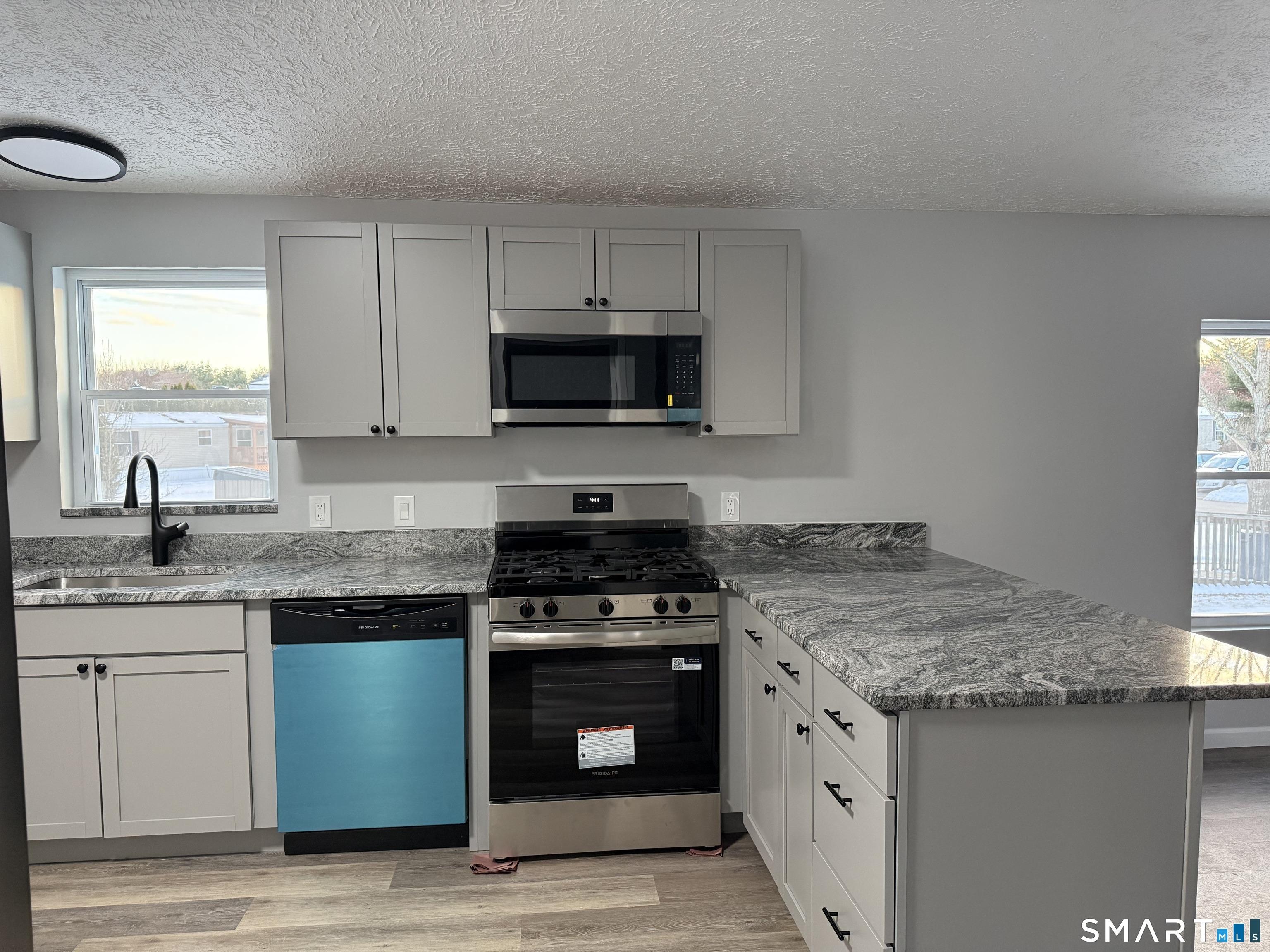Circle Dr, North Windham, CT 06256