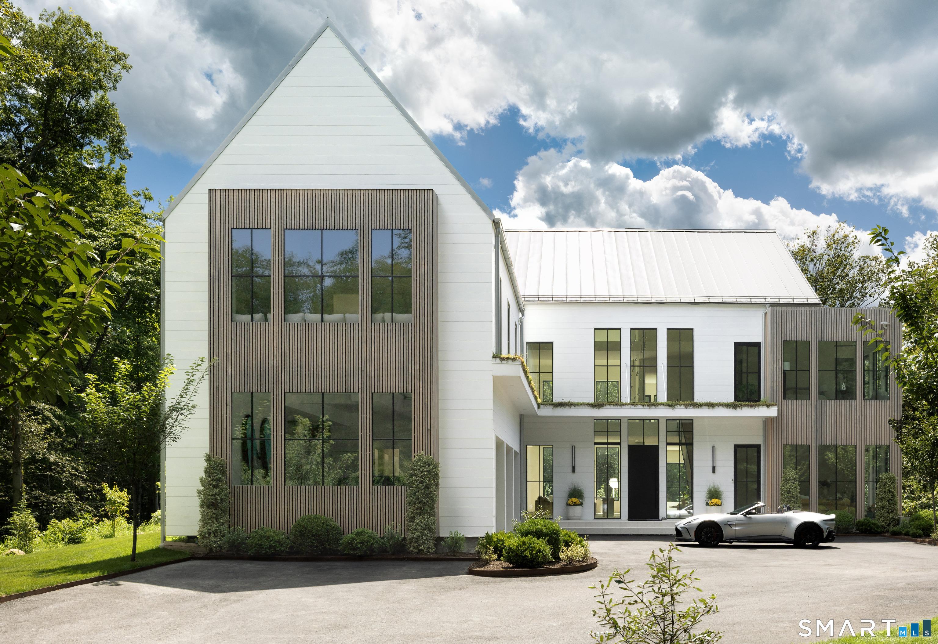 Mohawk Ln, Greenwich, CT 06831