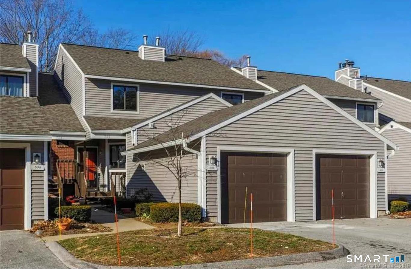 Mill Pond Dr, South Windsor, CT 06074