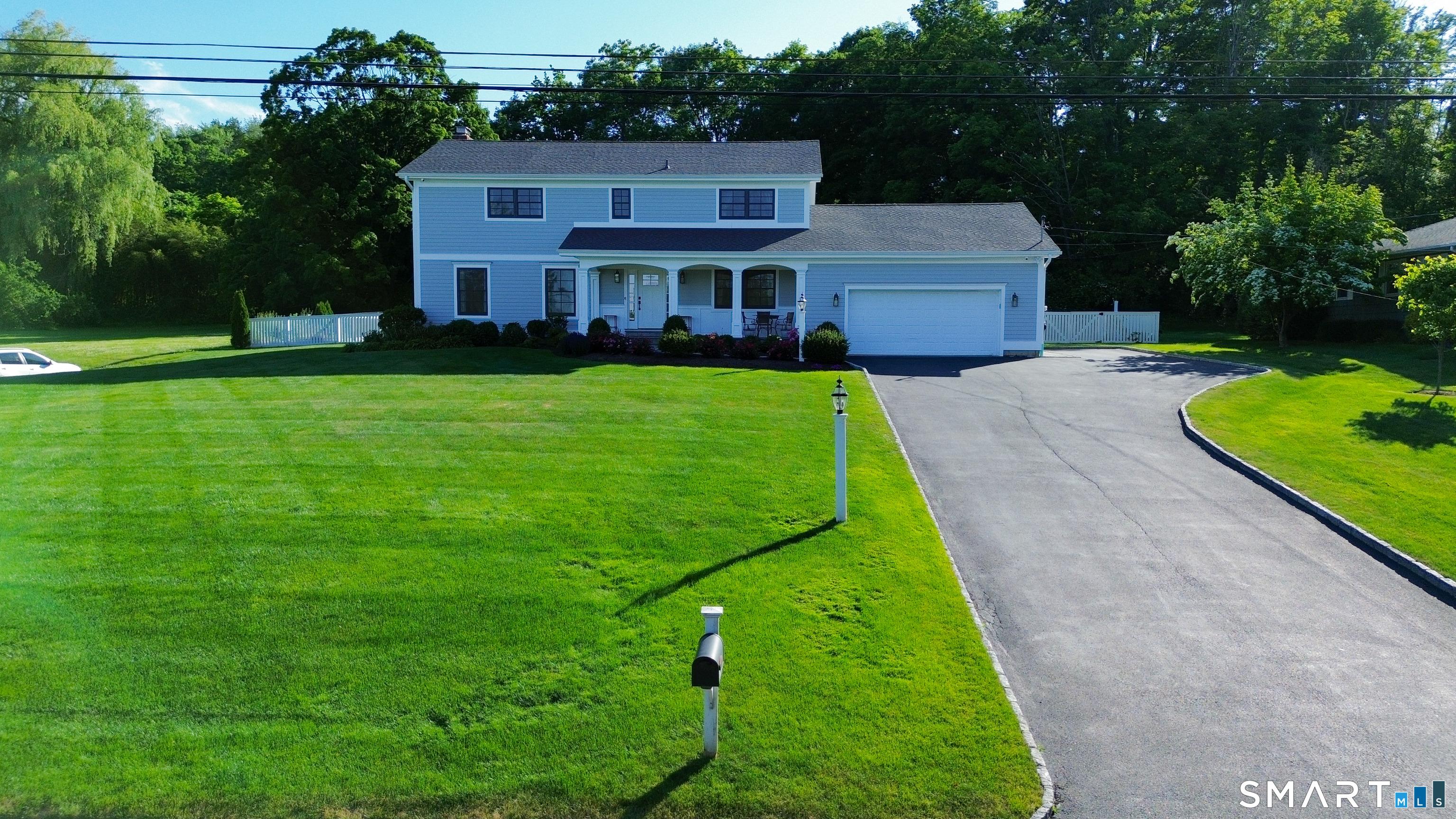 E Gate Rd, Danbury, CT 06811