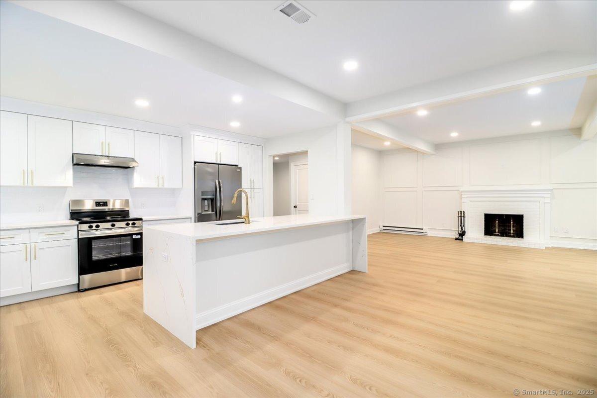 Heritage Vlg, Southbury, CT 06488