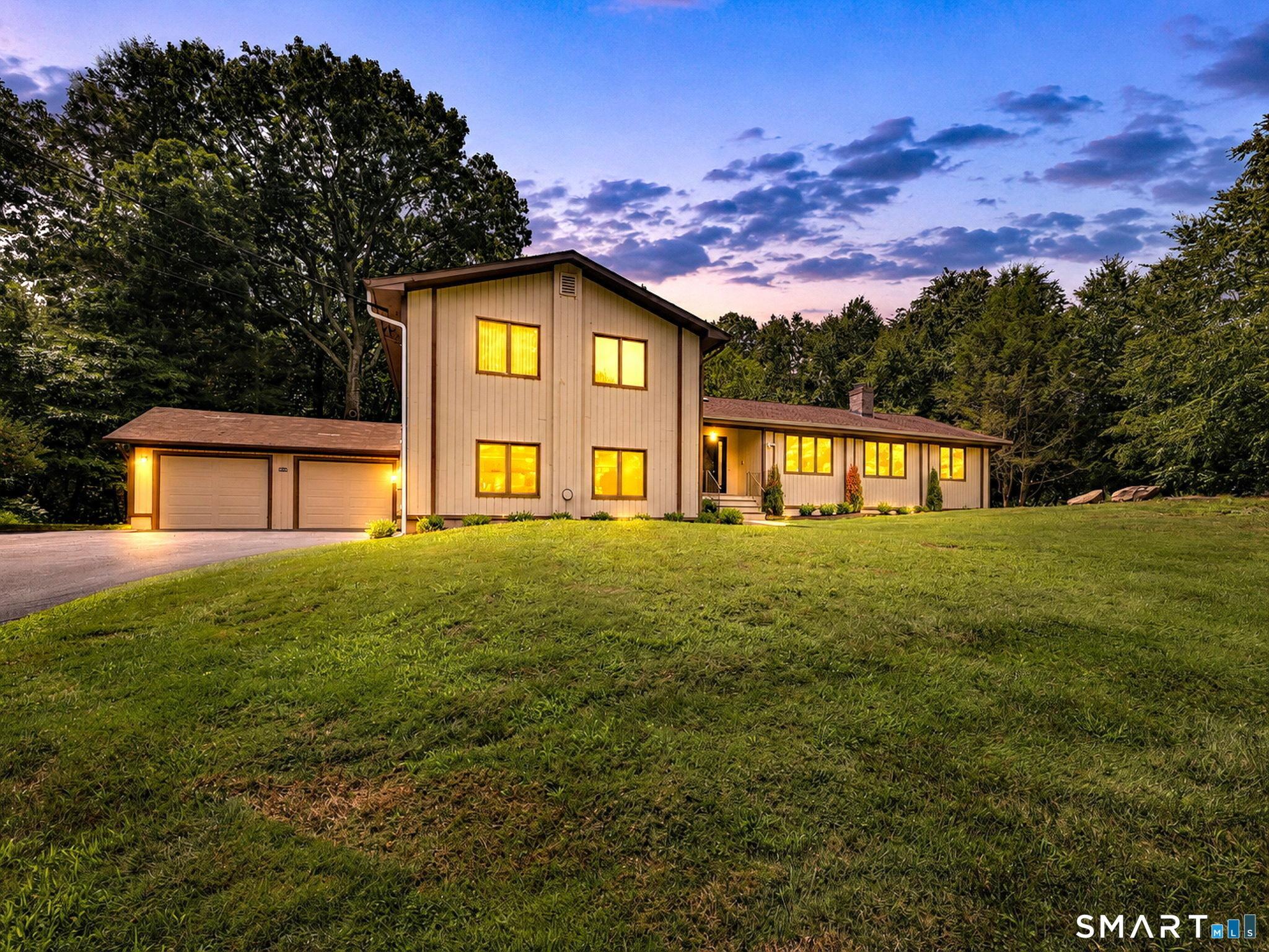 Aspen Ln, Orange, CT 06477