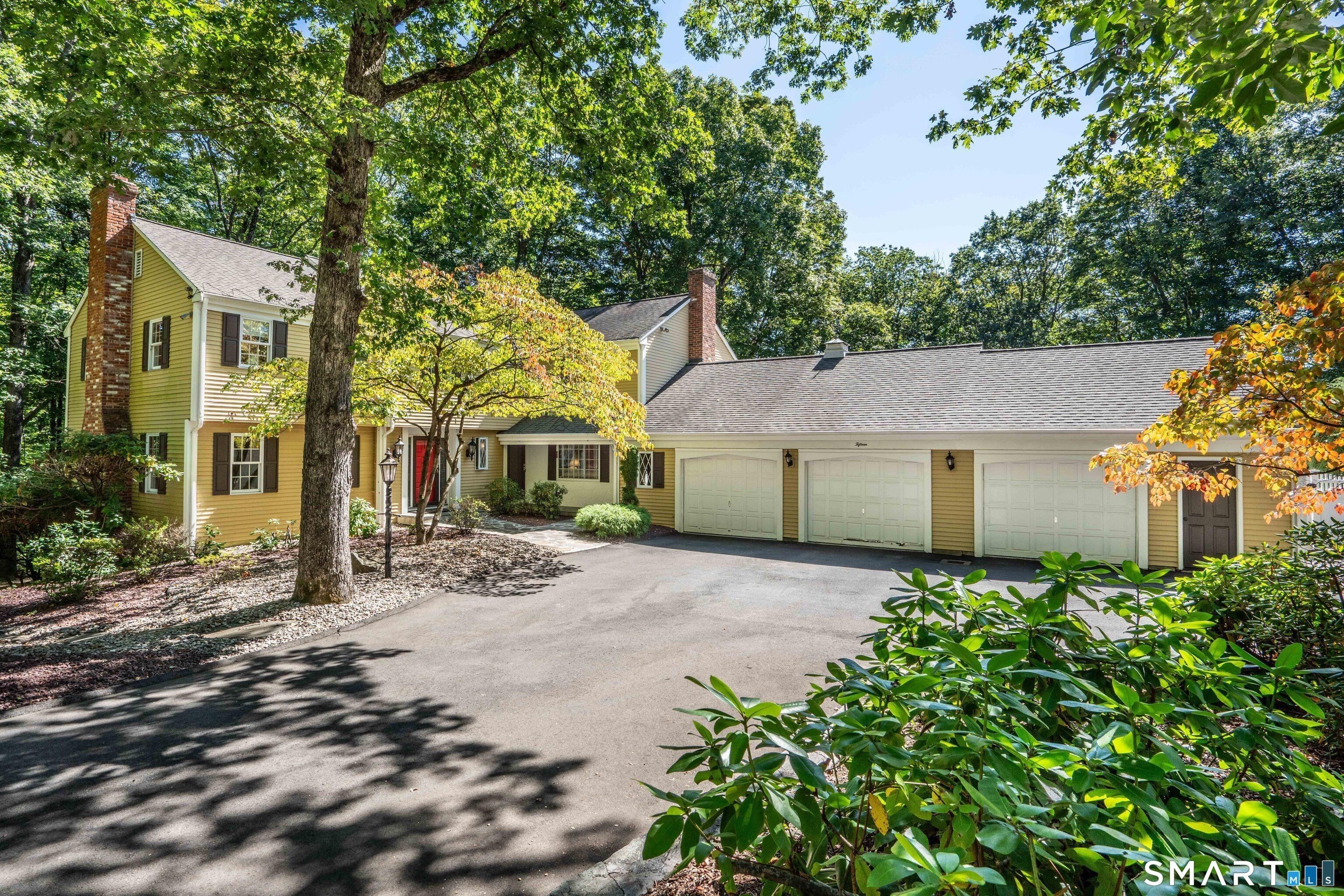 Rushleigh Rd, West Hartford, CT 06117