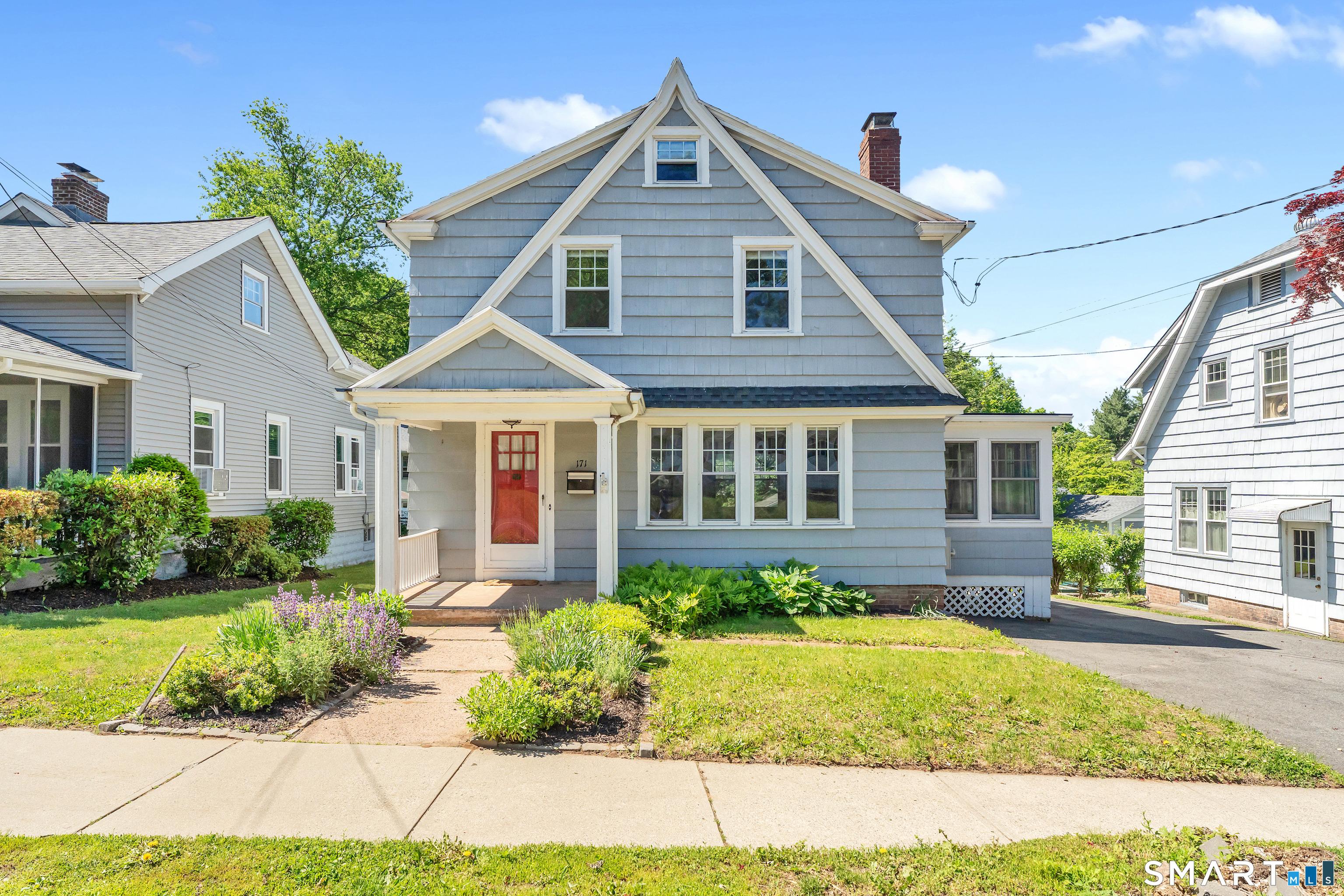Waite St, Hamden, CT 06517