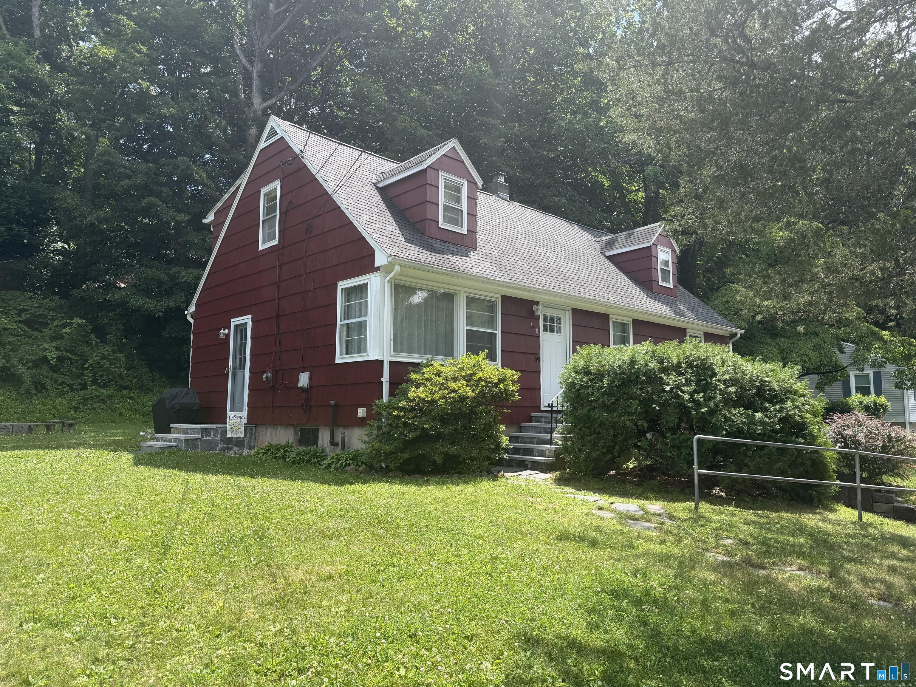 Green Hill Ln, Cheshire, CT 06410