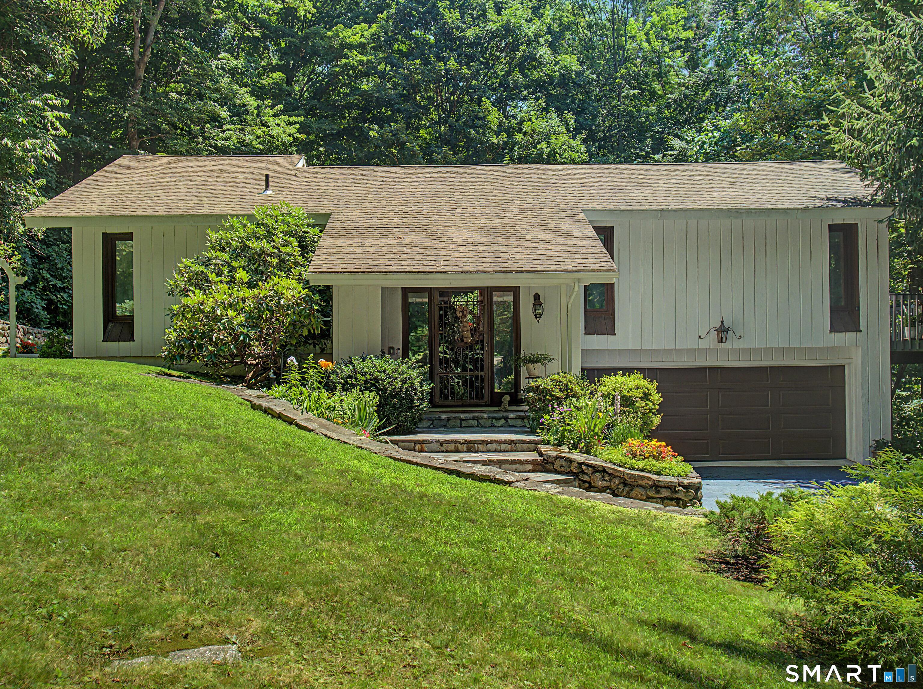 Bound Line Rd, Wolcott, CT 06716