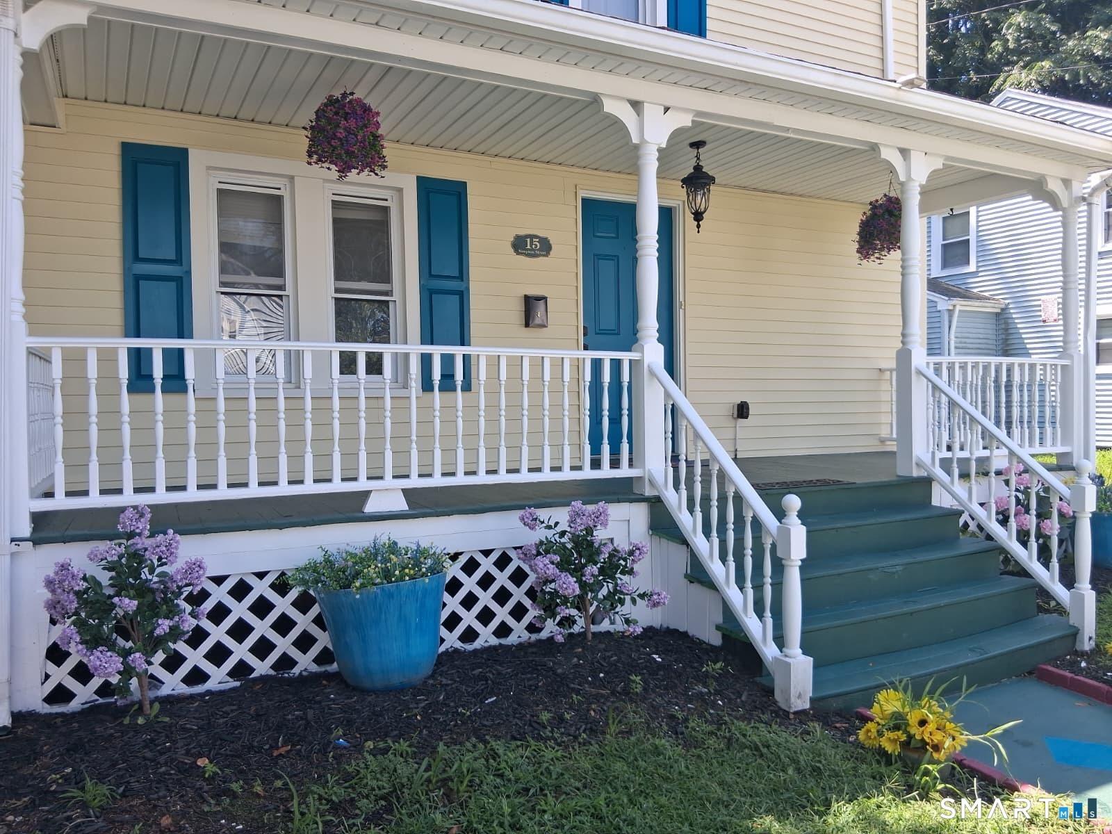 Simpson St, Hartford, CT 06112