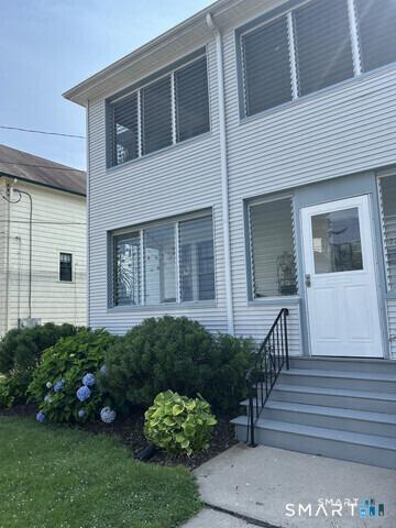 Vincent St, West Hartford, CT 06119