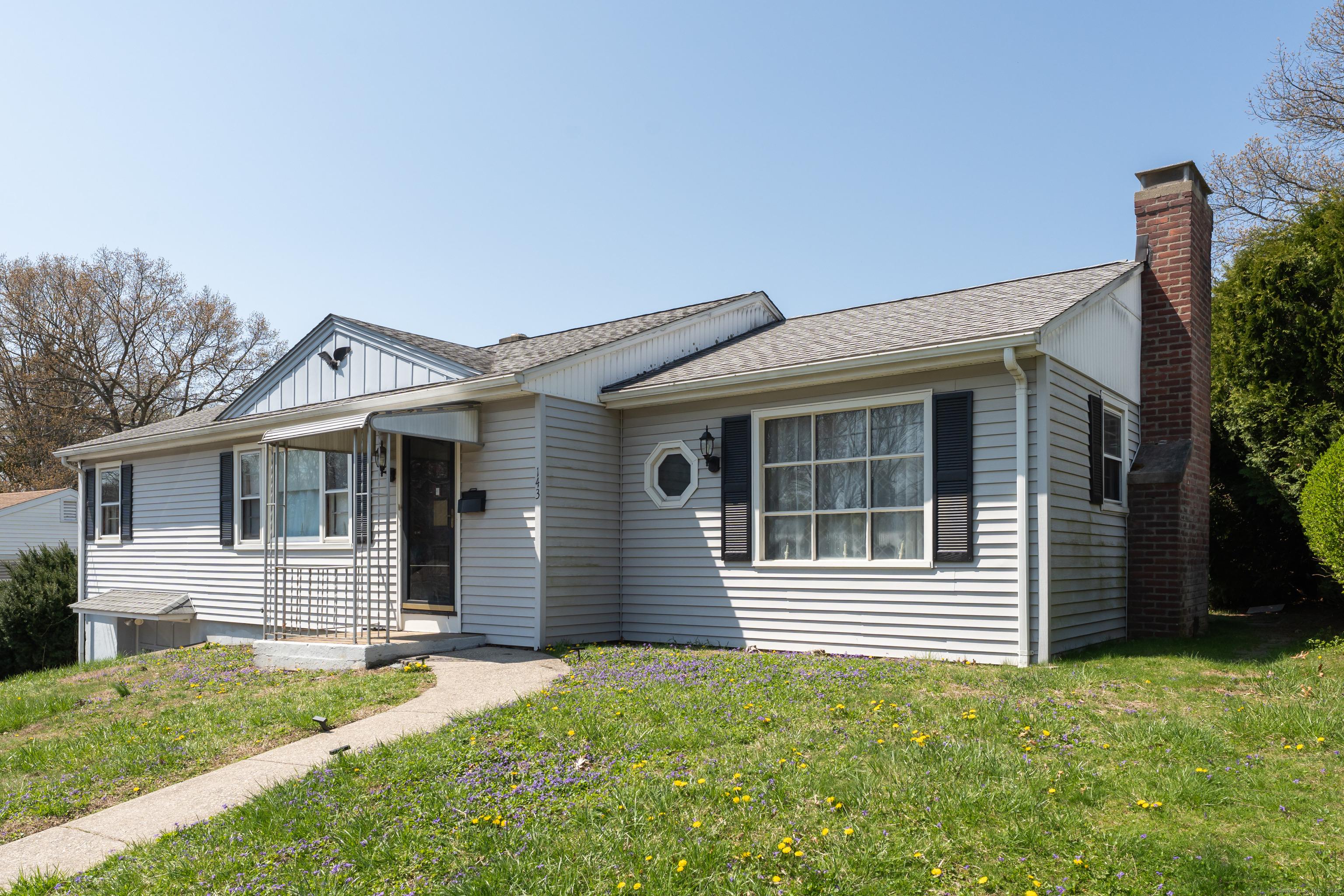 Beth Ln, Waterbury, CT 06705