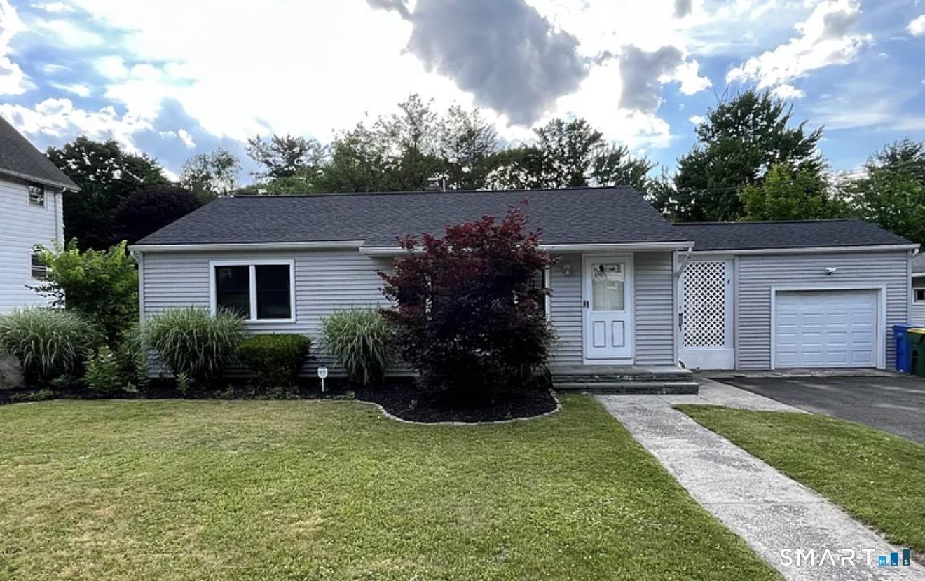 Frost Rd, Waterbury, CT 06705