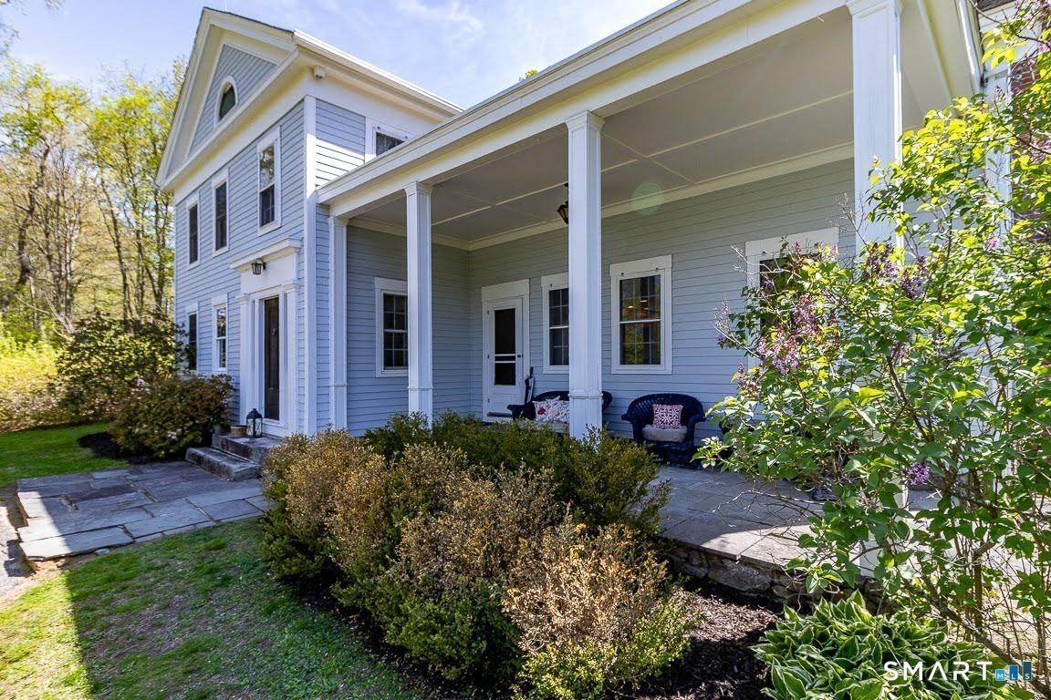 Watertown Rd, Middlebury, CT 06762