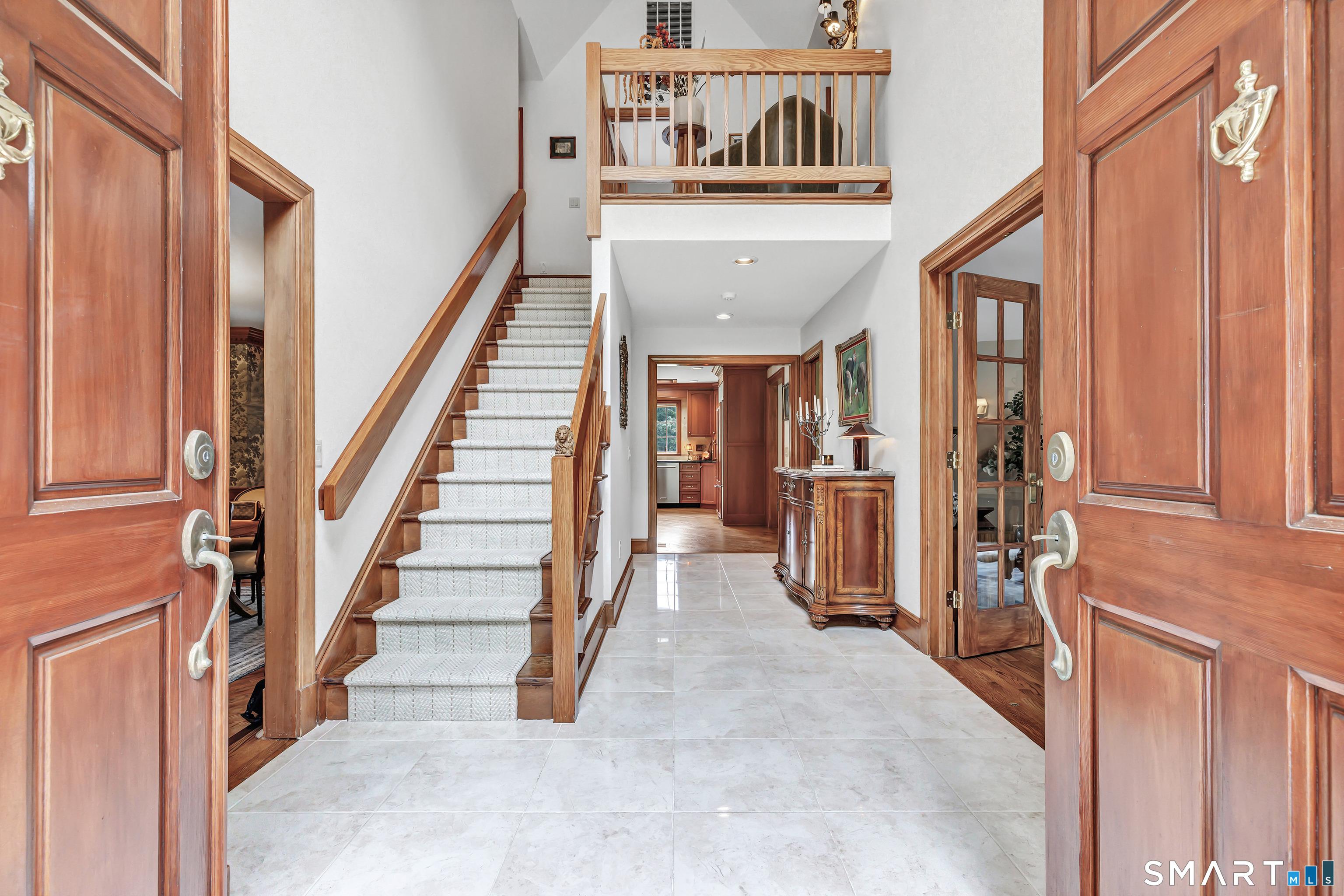 Plumtrees Rd, Newtown, CT 06470