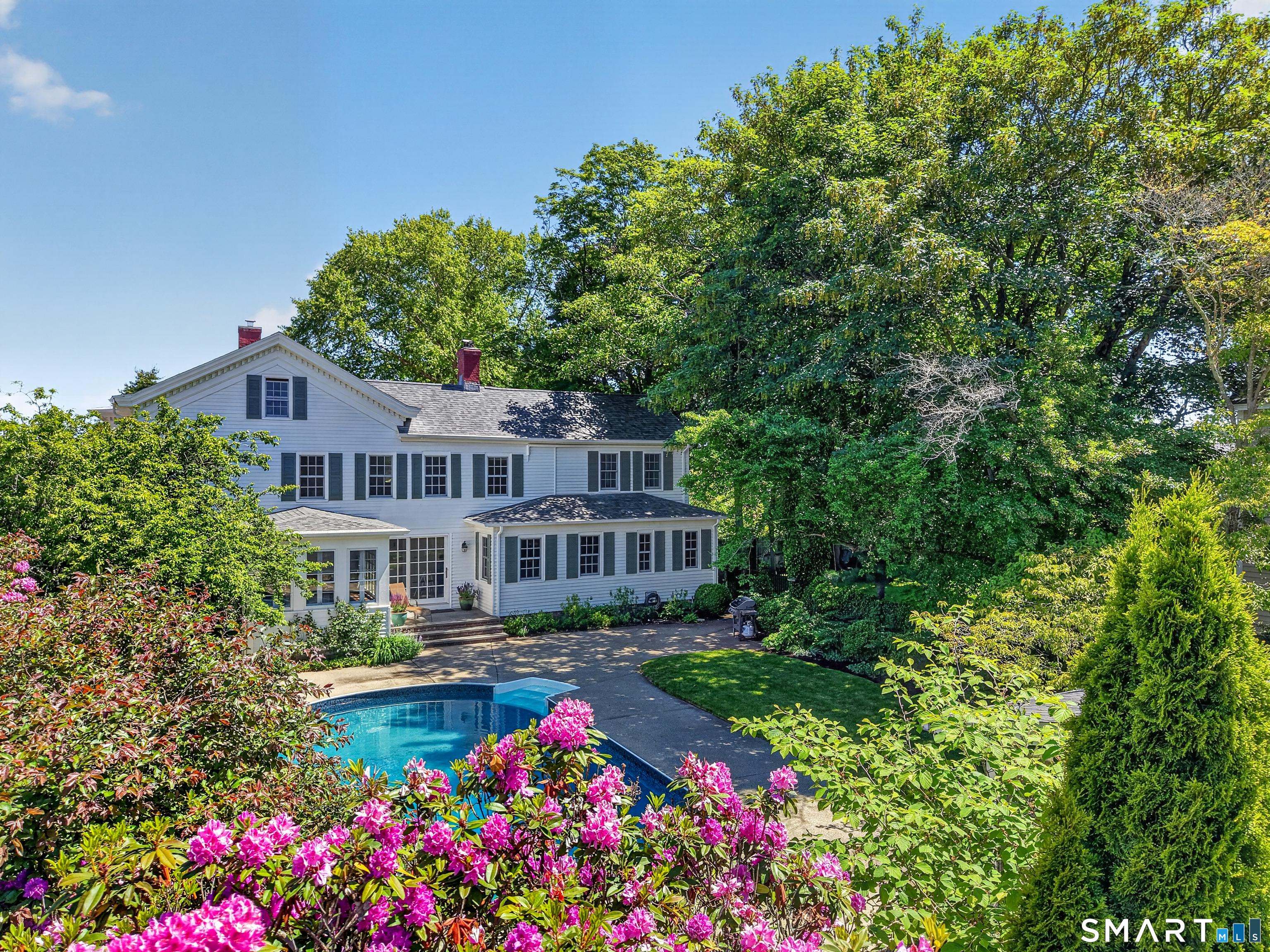 Pearl St, Mystic, CT 06355
