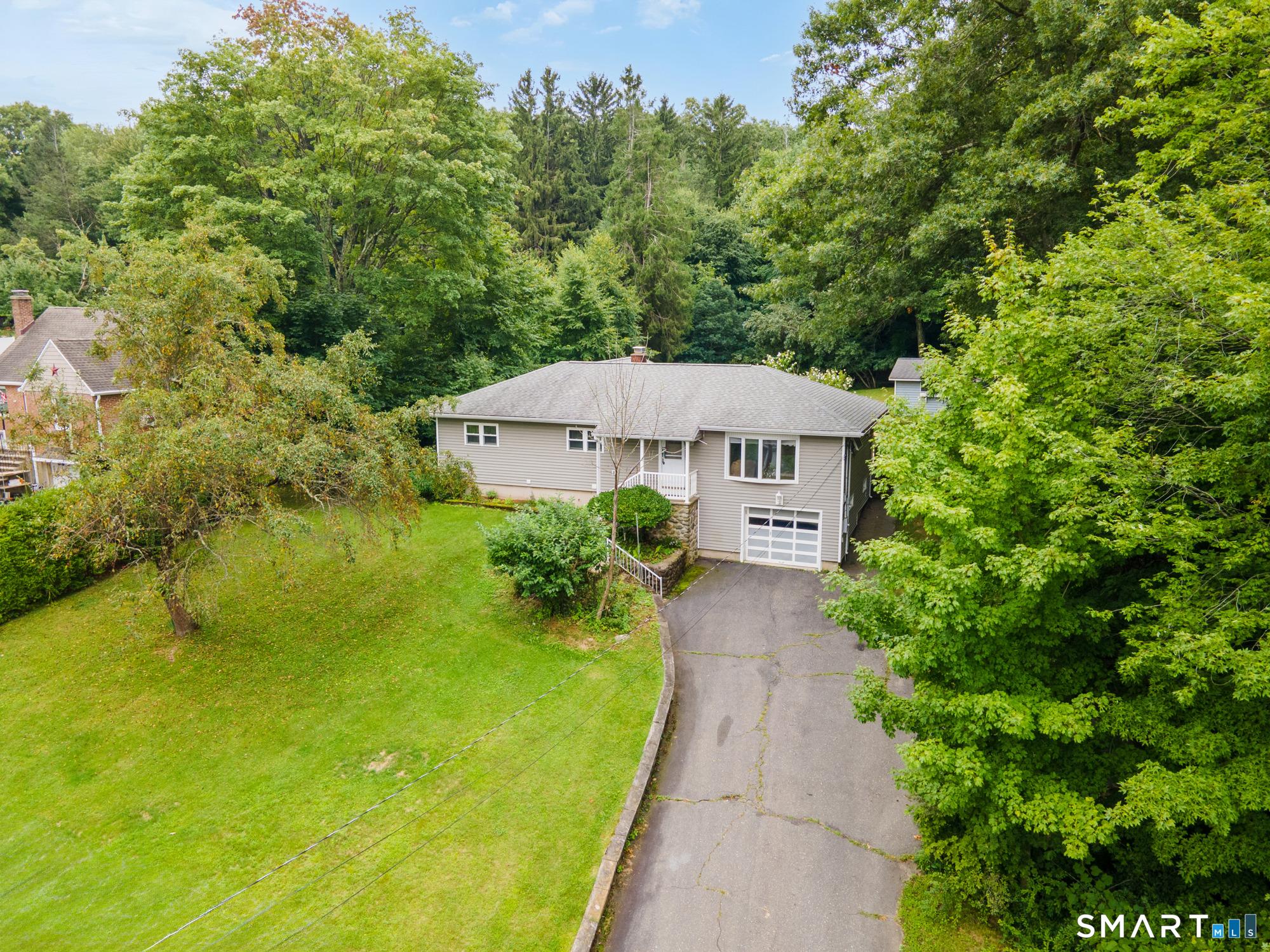 Maple Hill Rd, Naugatuck, CT 06770
