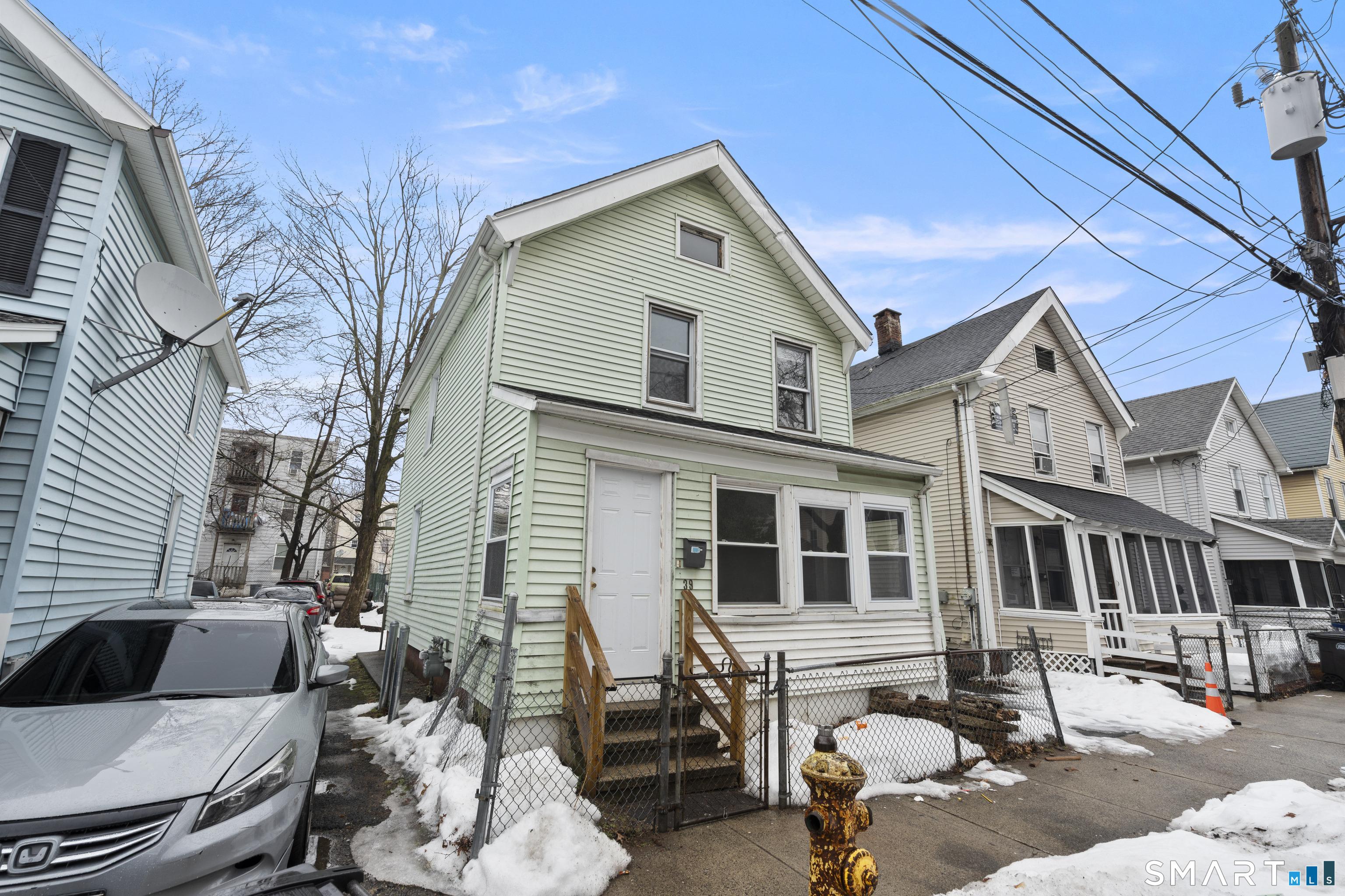 Arthur St, New Haven, CT 06519