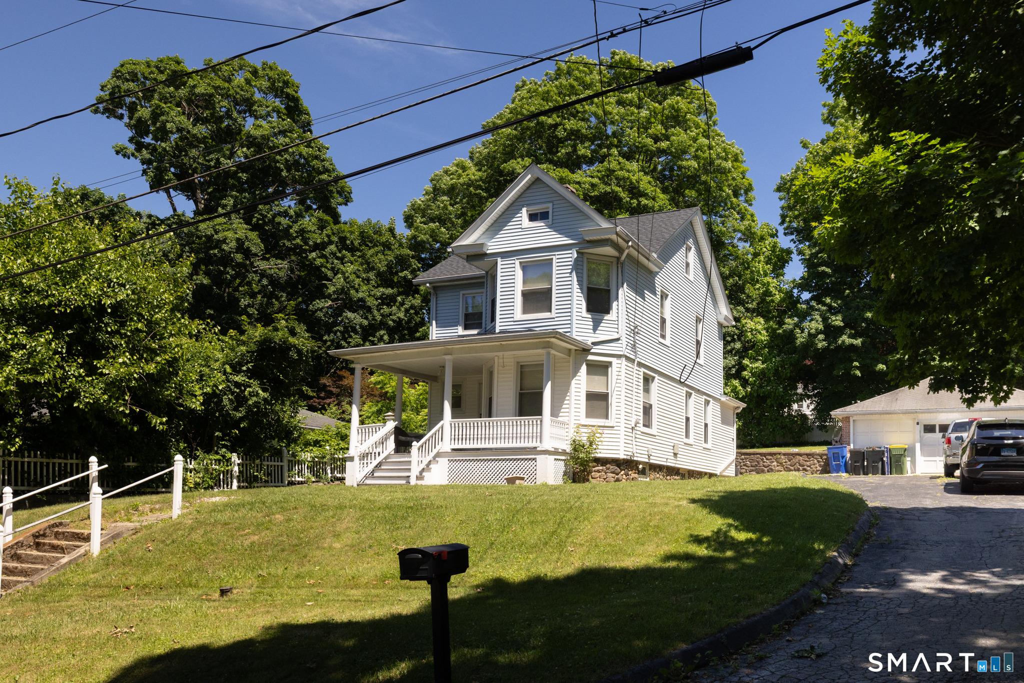 Maplewood St, Waterbury, CT 06708