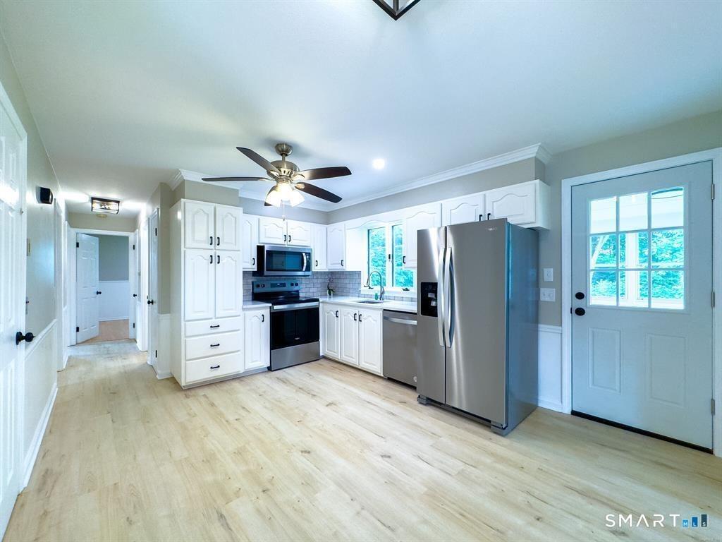 Kaynor Dr, Waterbury, CT 06708