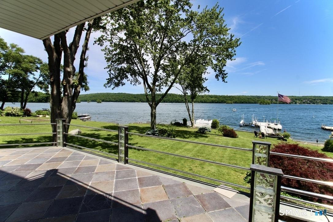 East Ln, New Fairfield, CT 06812