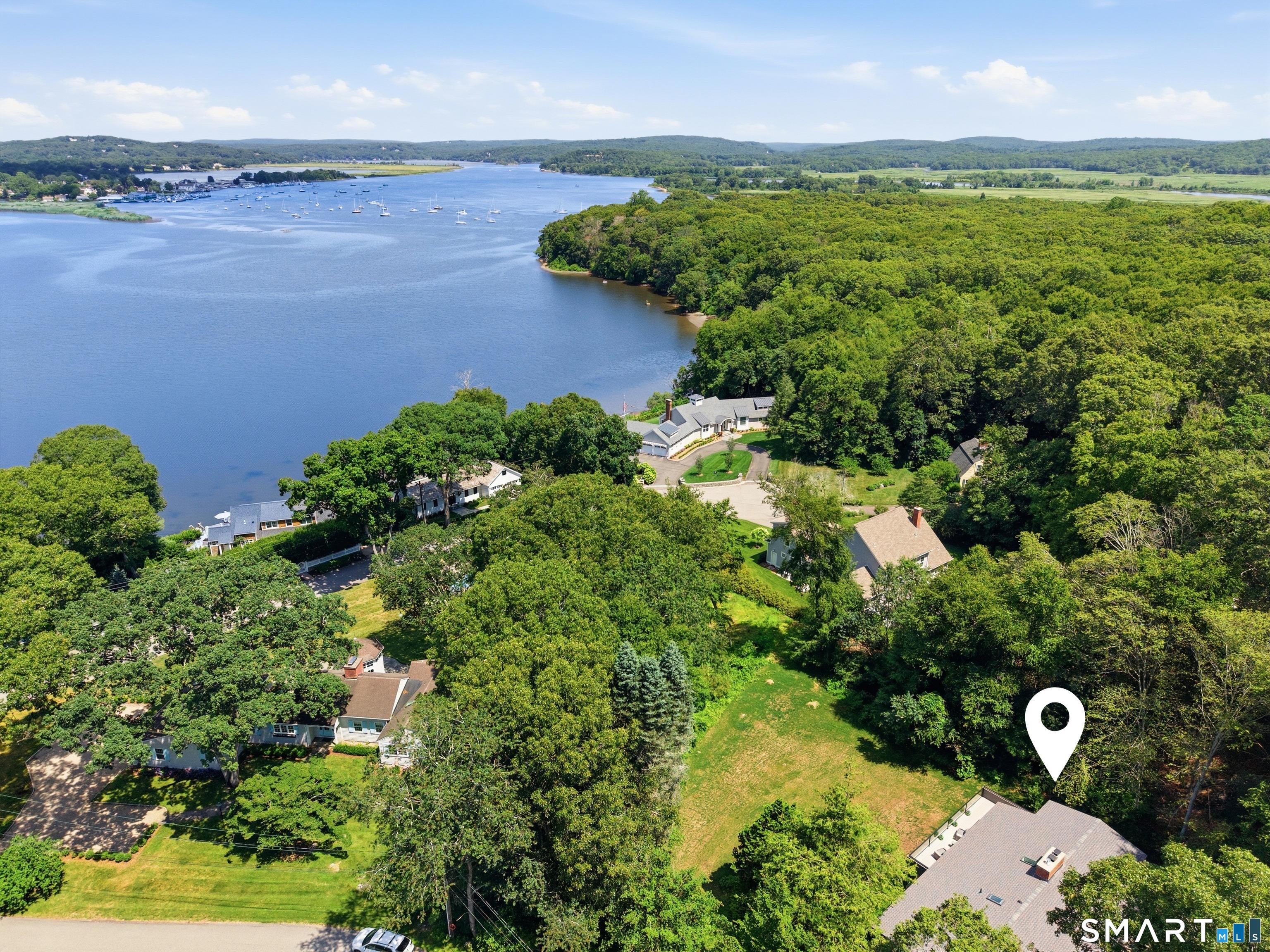 Hemlock Dr, Essex, CT 06426
