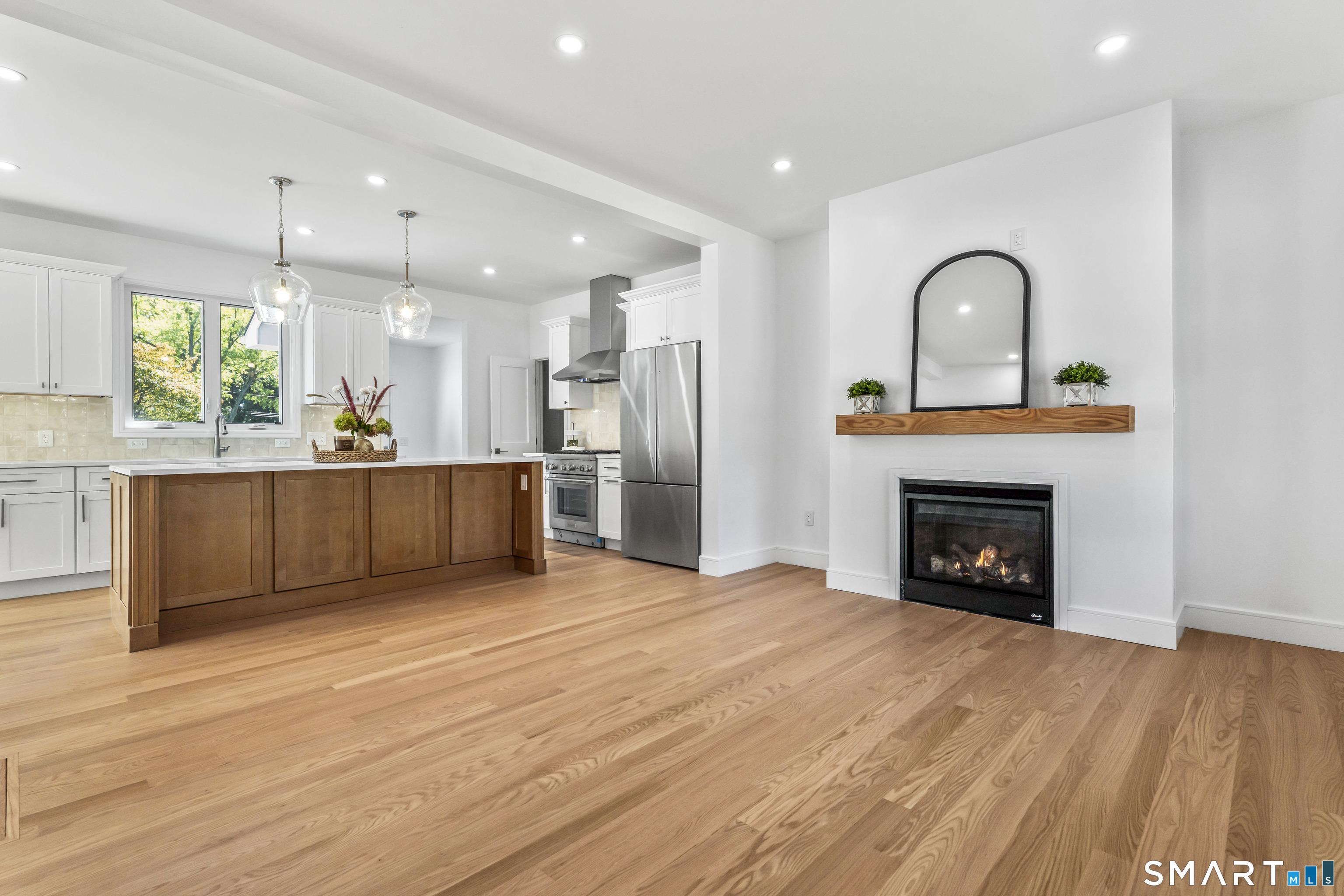 Szost Dr, Fairfield, CT 06824