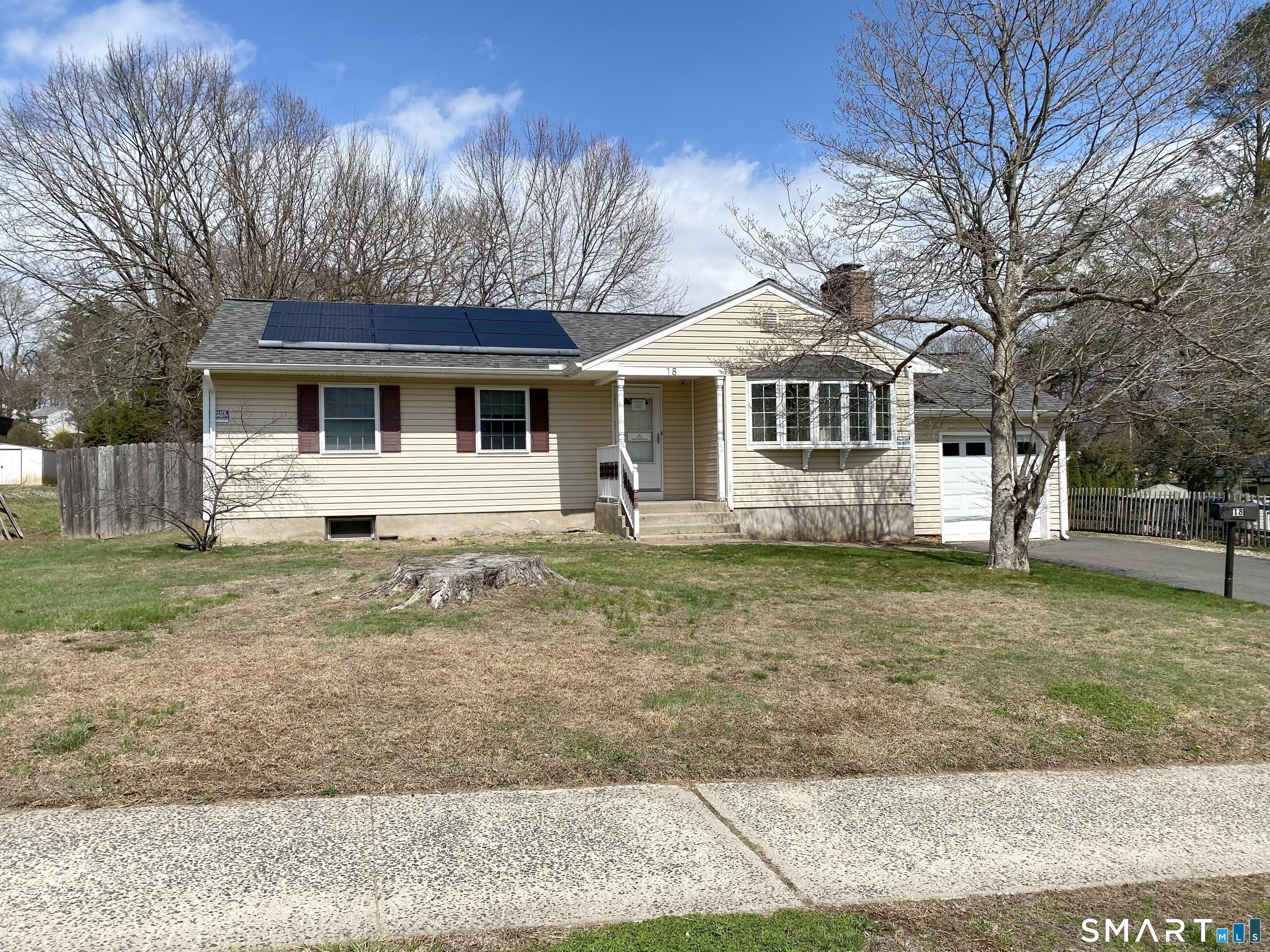 Reservoir Rd, Newington, CT 06111