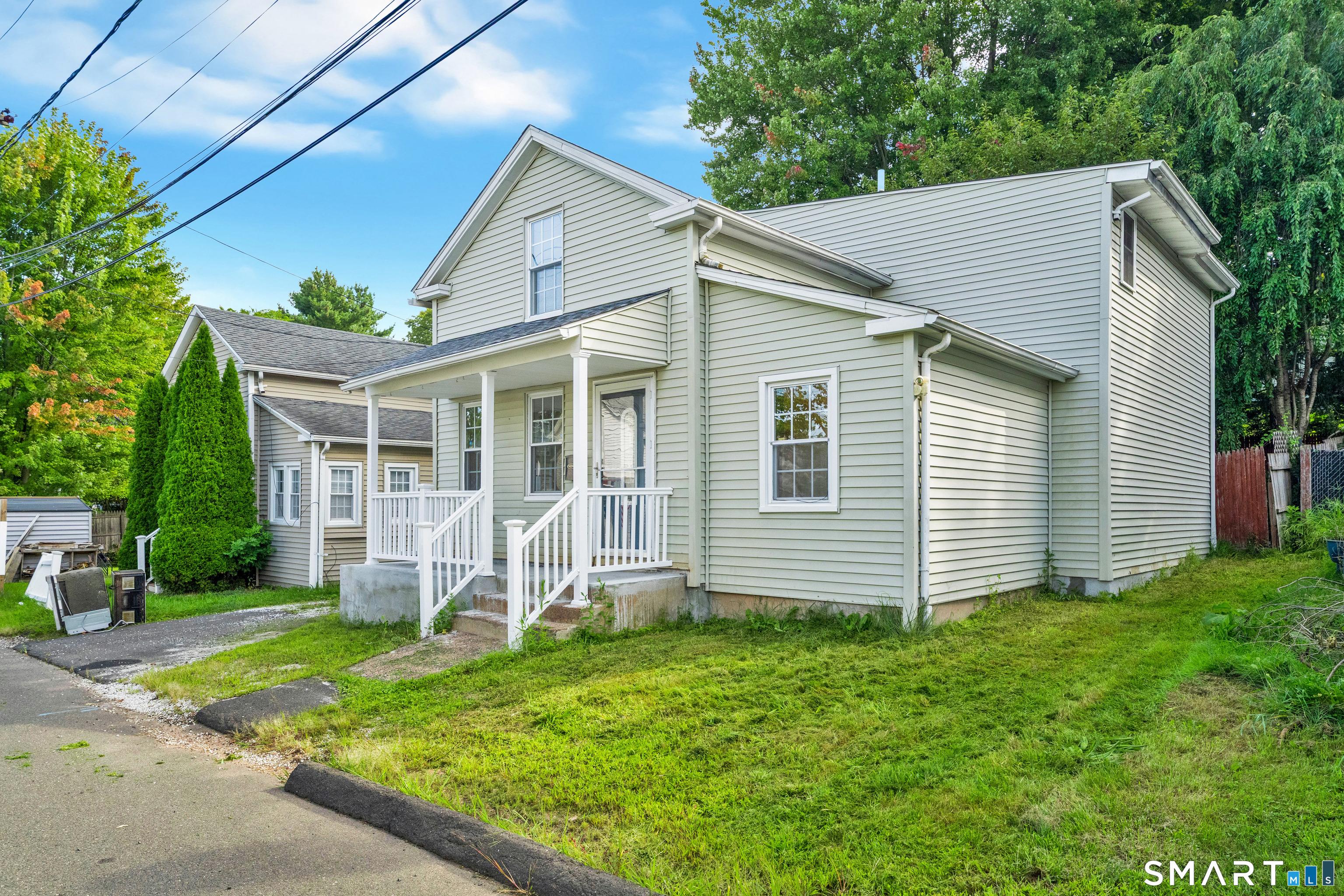 Hillside Ct, Middletown, CT 06457