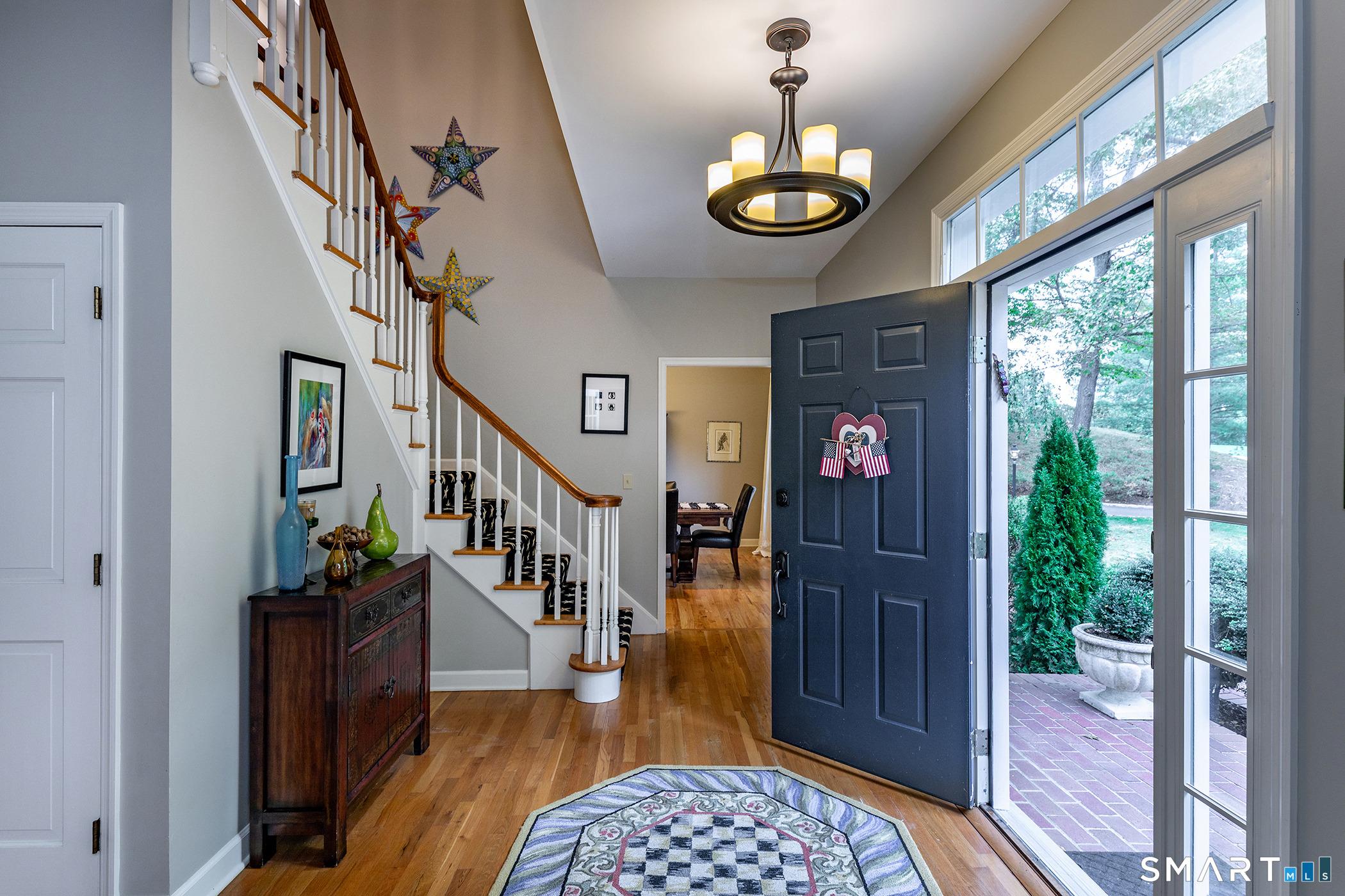 Sail Harbour Dr, New Fairfield, CT 06812