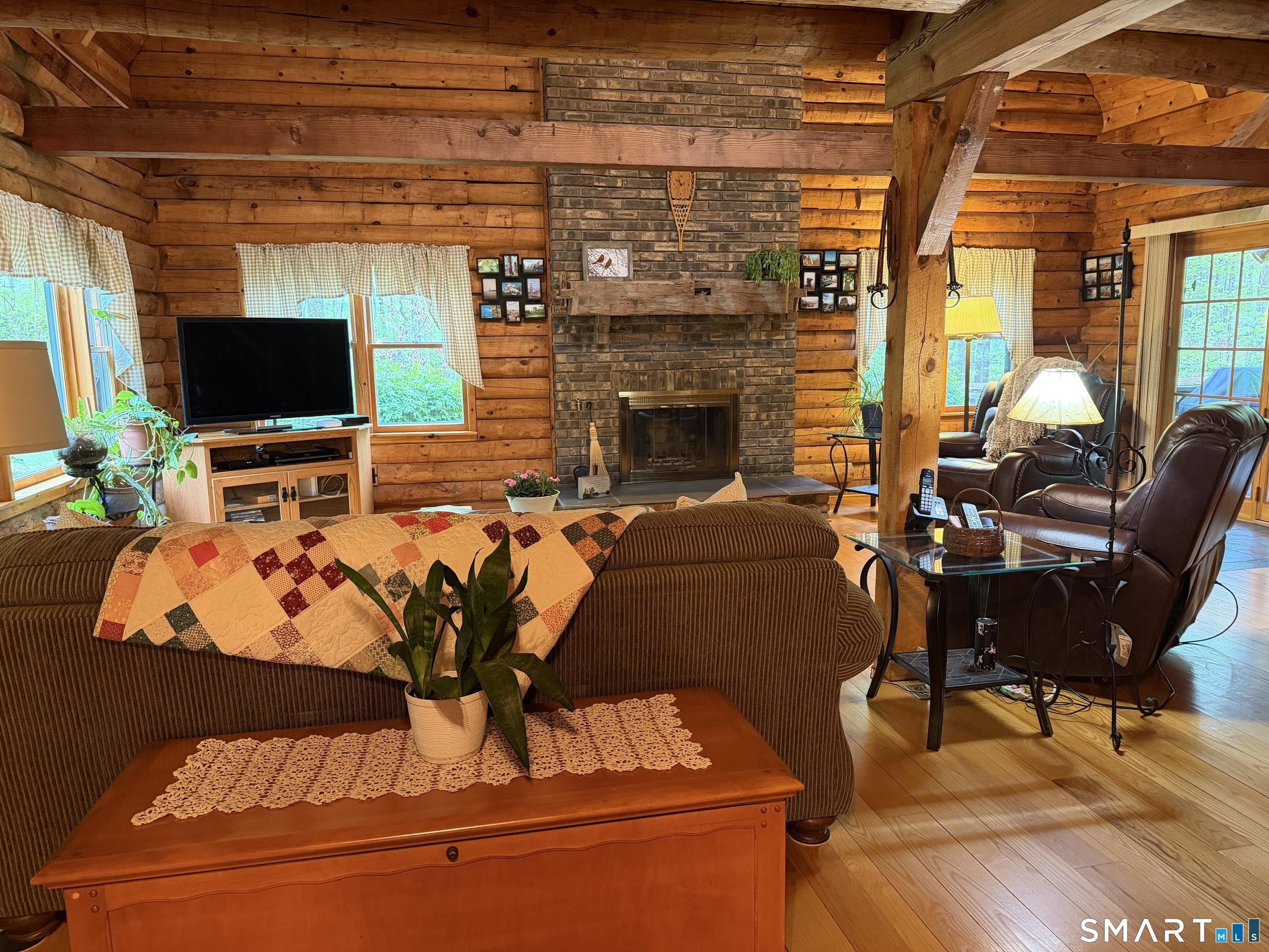 Mill St, Riverton, CT 06065