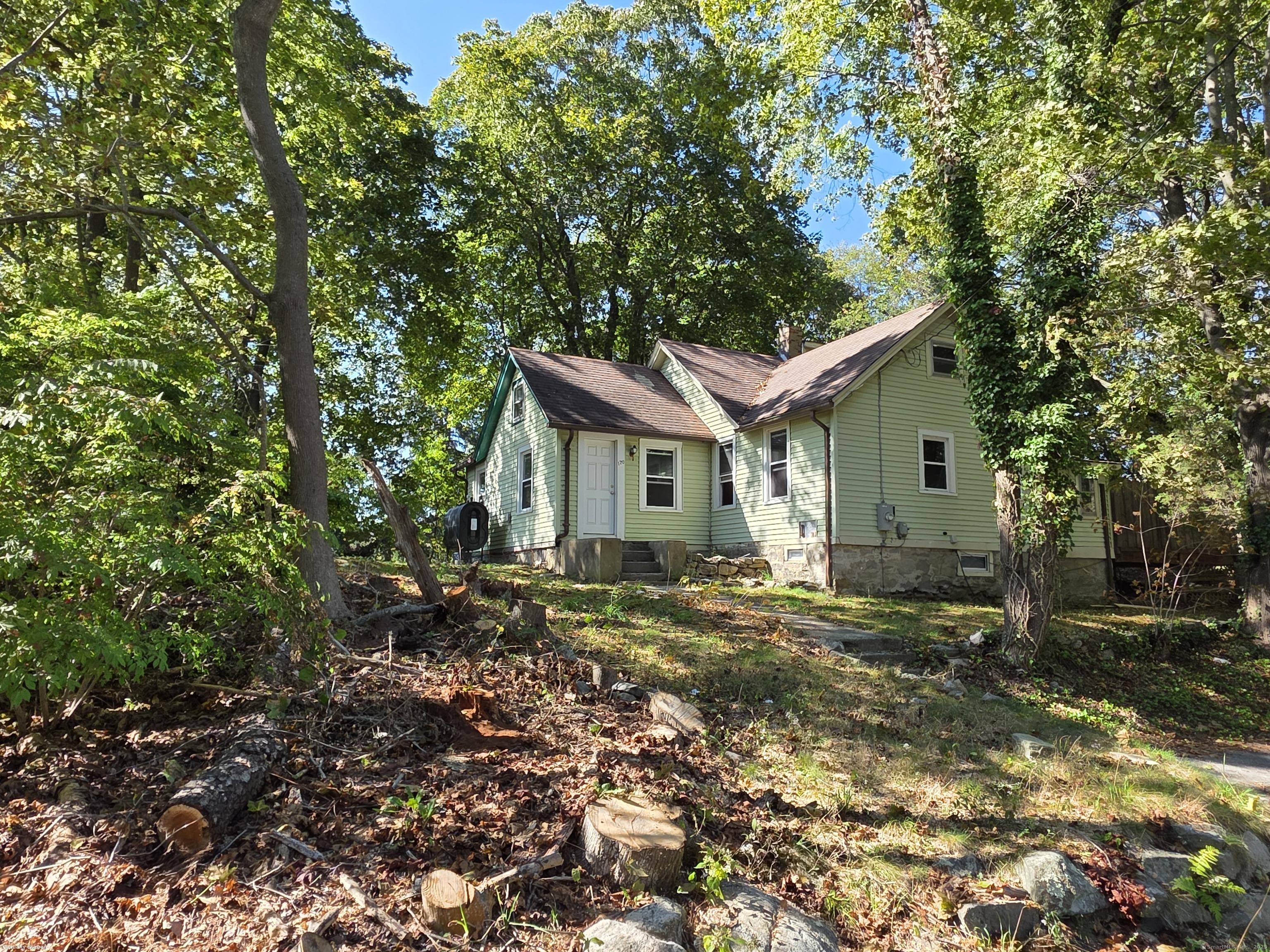 Meridian St, Groton, CT 06340