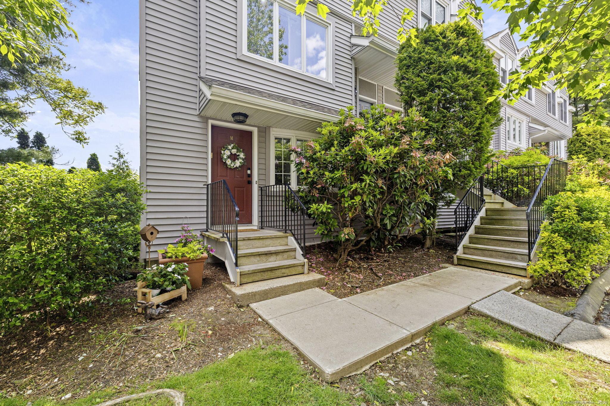 Bedford St, Stamford, CT 06905