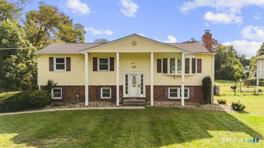 Hartford Tpke, North Haven, CT 06473