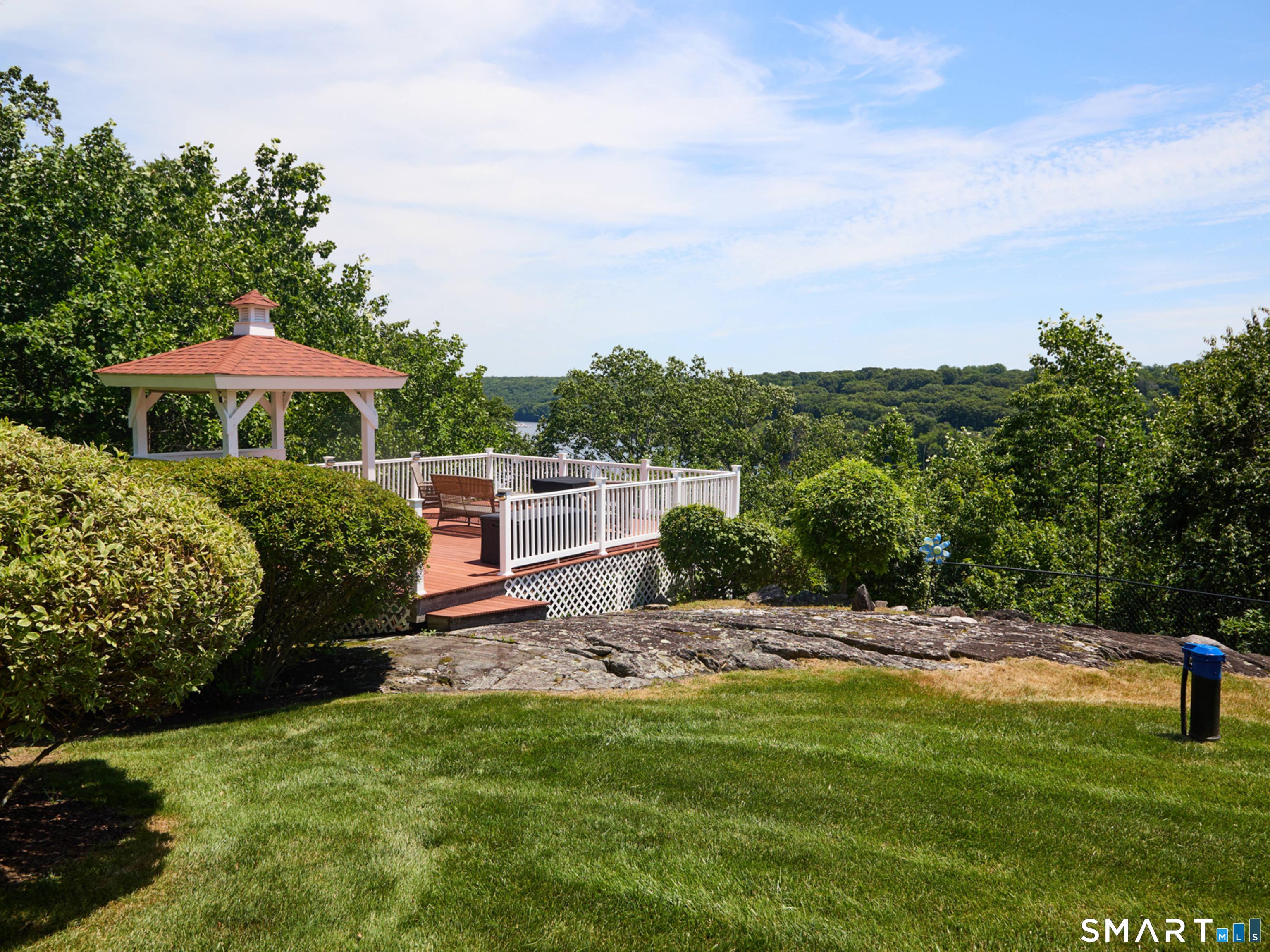 Nature Ln, Shelton, CT 06484