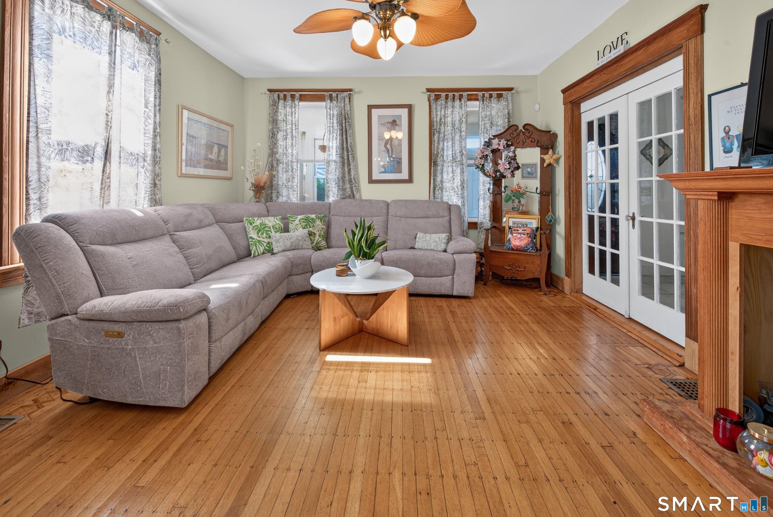 Cove St, New Haven, CT 06512
