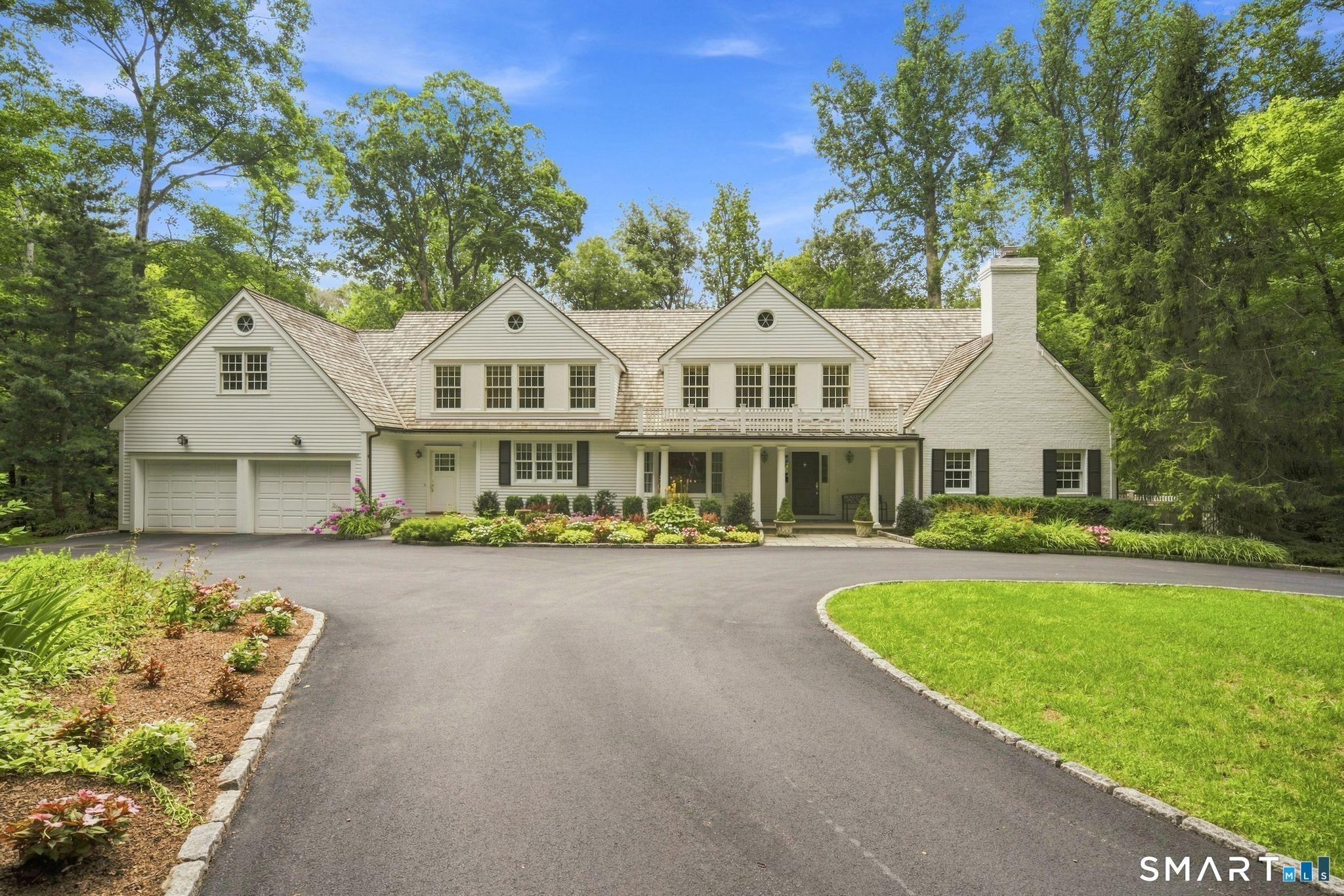 Lake Ave, Greenwich, CT 06830