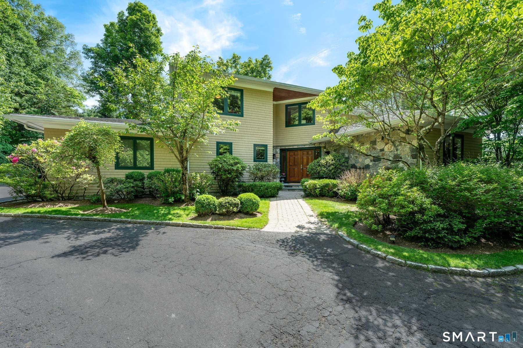 Old Mill Ln, Stamford, CT 06902