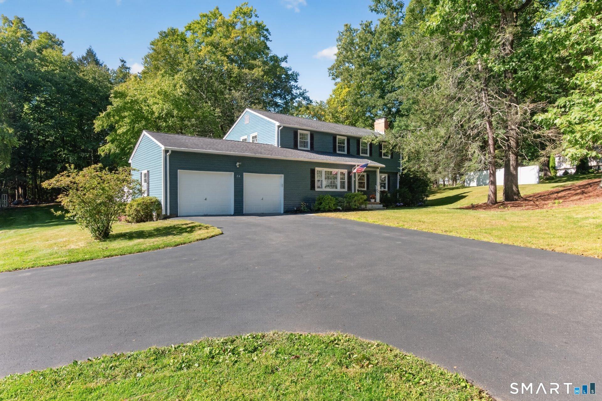 Valley View Dr, Weatogue, CT 06089