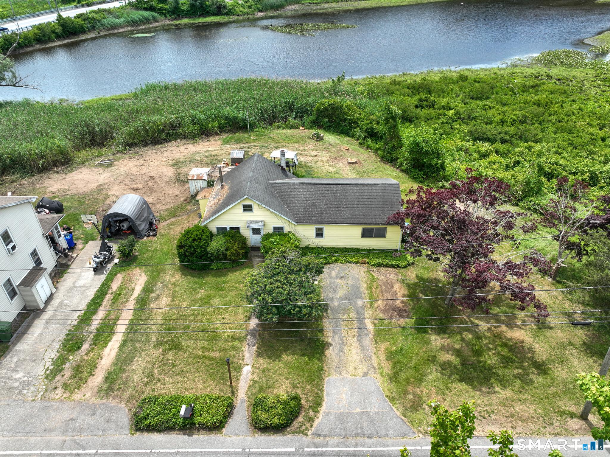Water St, Chester, CT 06412