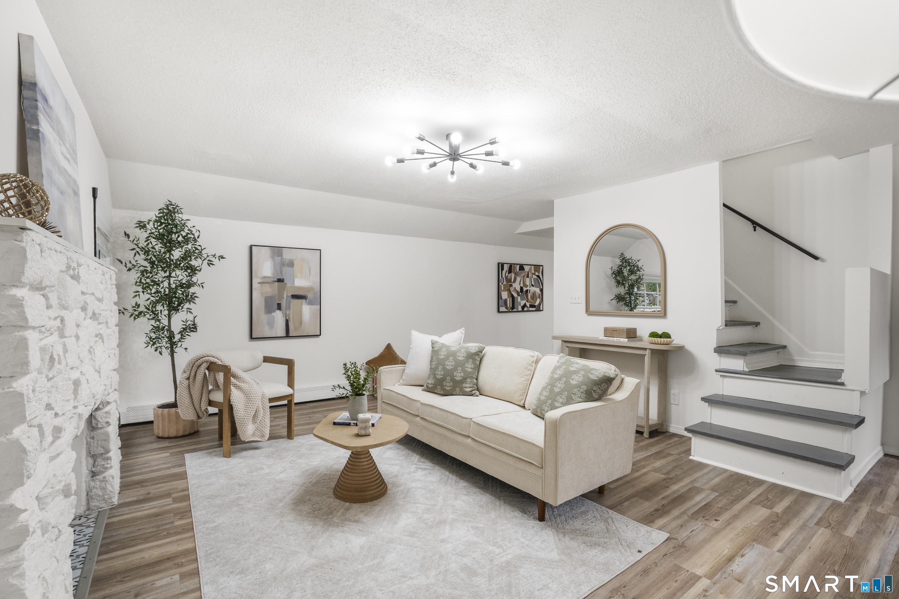 Old Middle Rd, Brookfield, CT 06804