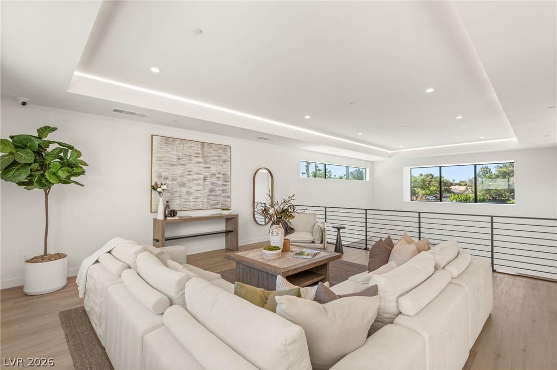 Heron Canyon Ct, Las Vegas, NV 89117