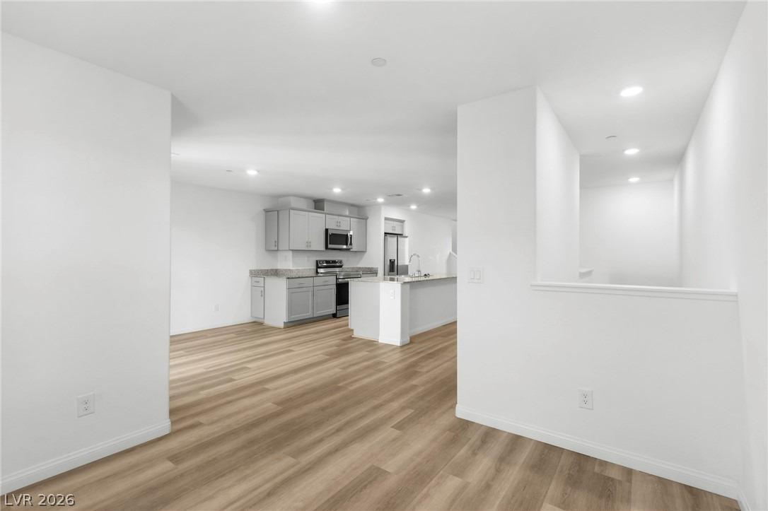 Desert Mosaic Ln, Las Vegas, NV 89183