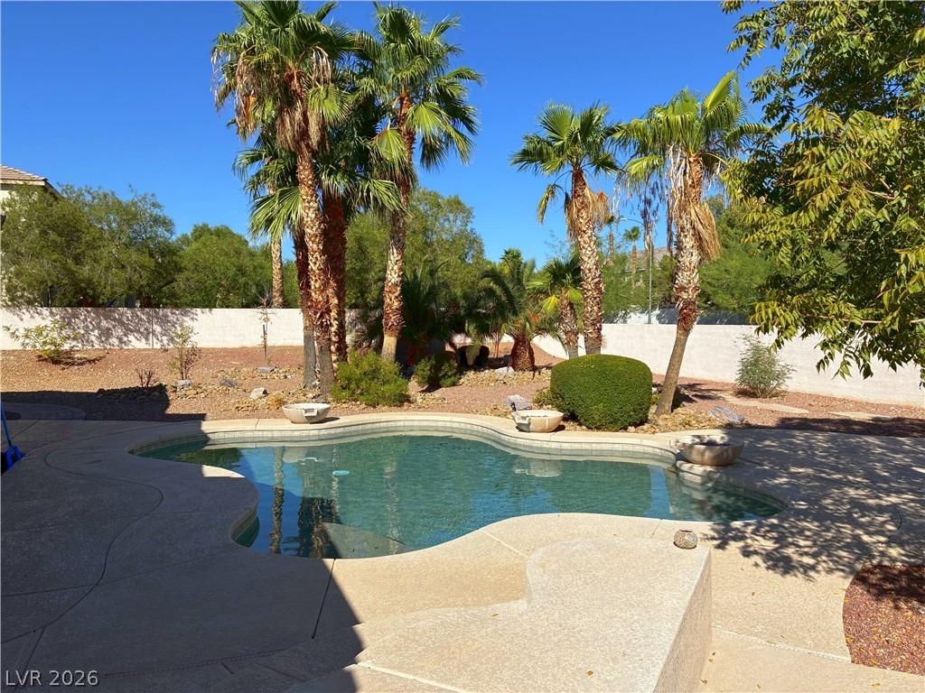 Sheep Ranch Ct, Las Vegas, NV 89143