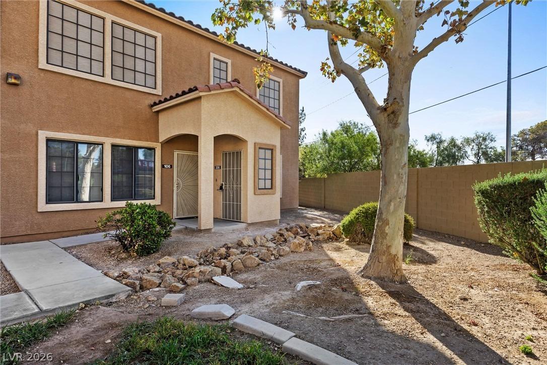 Sue Ct, Las Vegas, NV 89108