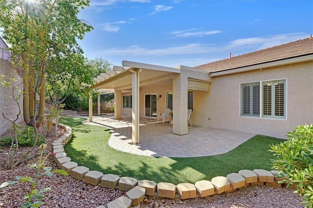 Sawtooth Mountain Dr, Henderson, NV 89044