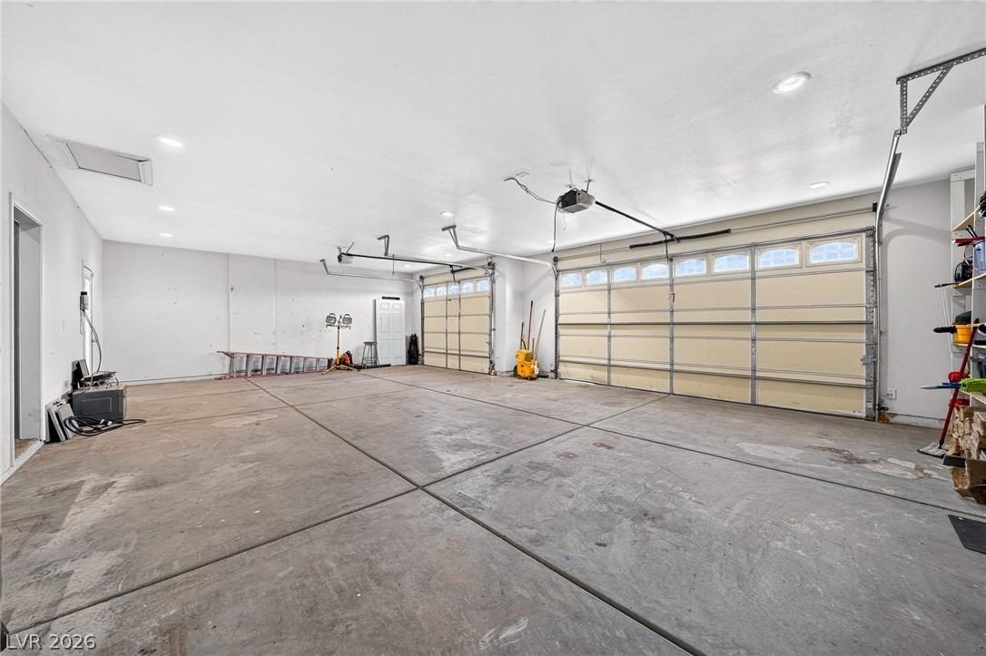 E Hickory St, Pahrump, NV 89048