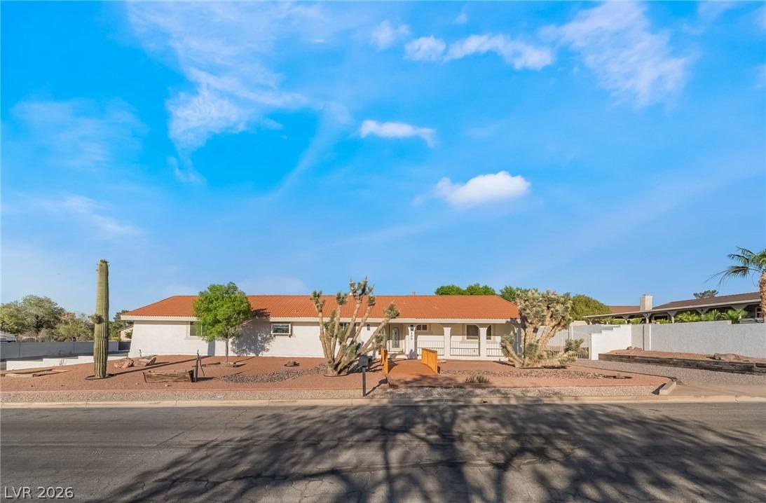 Crestway Rd, Henderson, NV 89015